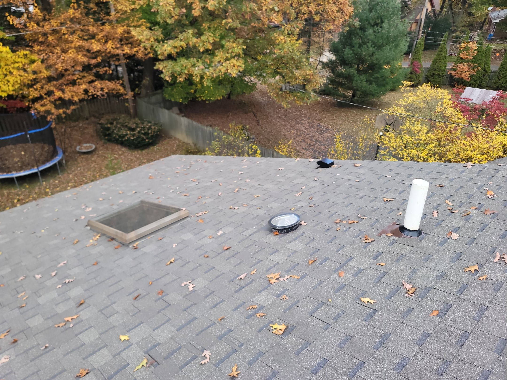 Atlas Pinnacle, Color: Weathered Wood, Drip Edge: Color: Royal Brown by Eagle Eye Roofing
