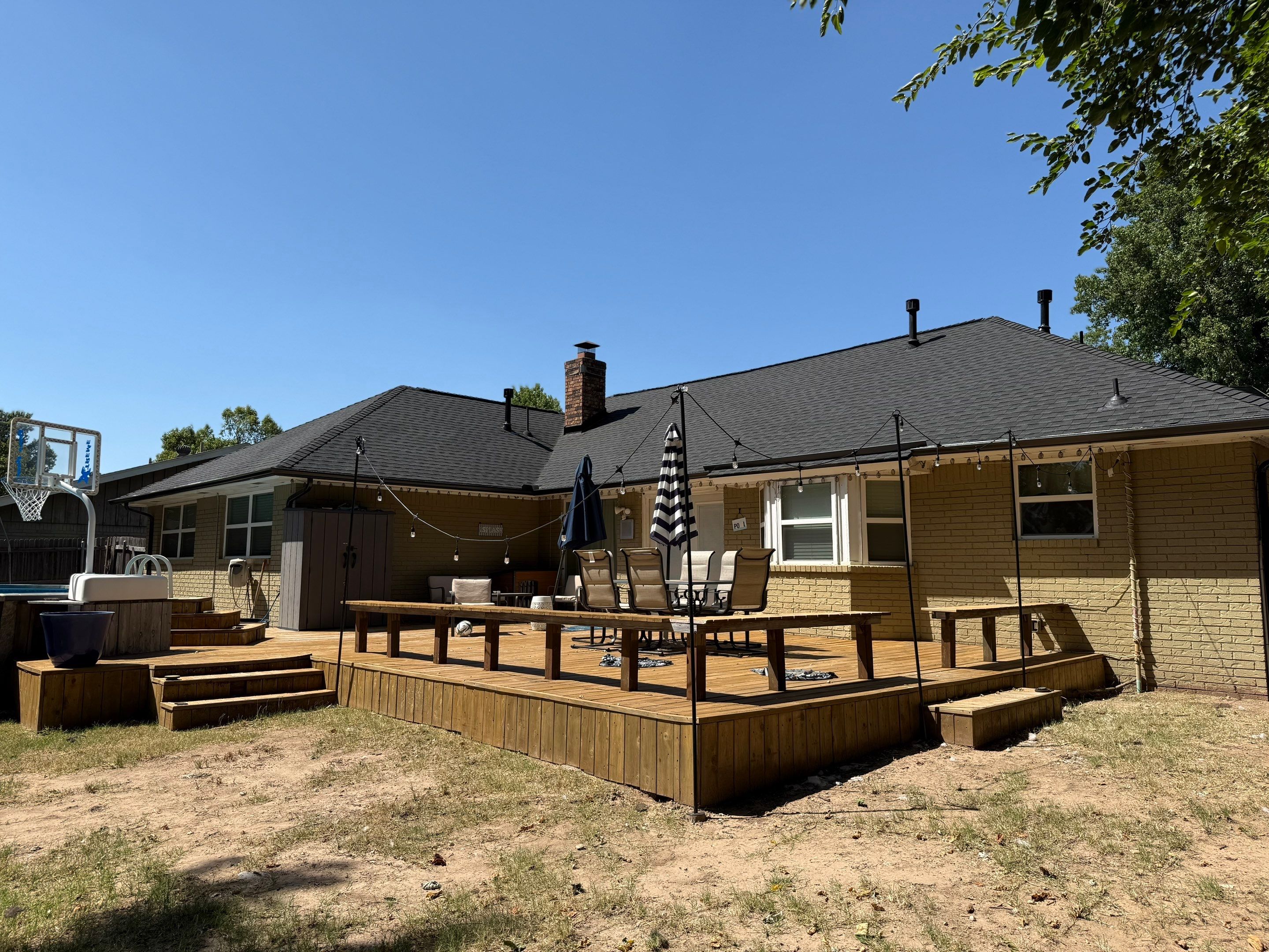 GAF Timberline HDZ Reroof - Gutters, Garage Door & Full Upgrade - Norman, OK by 5Coat Roofing & Construction