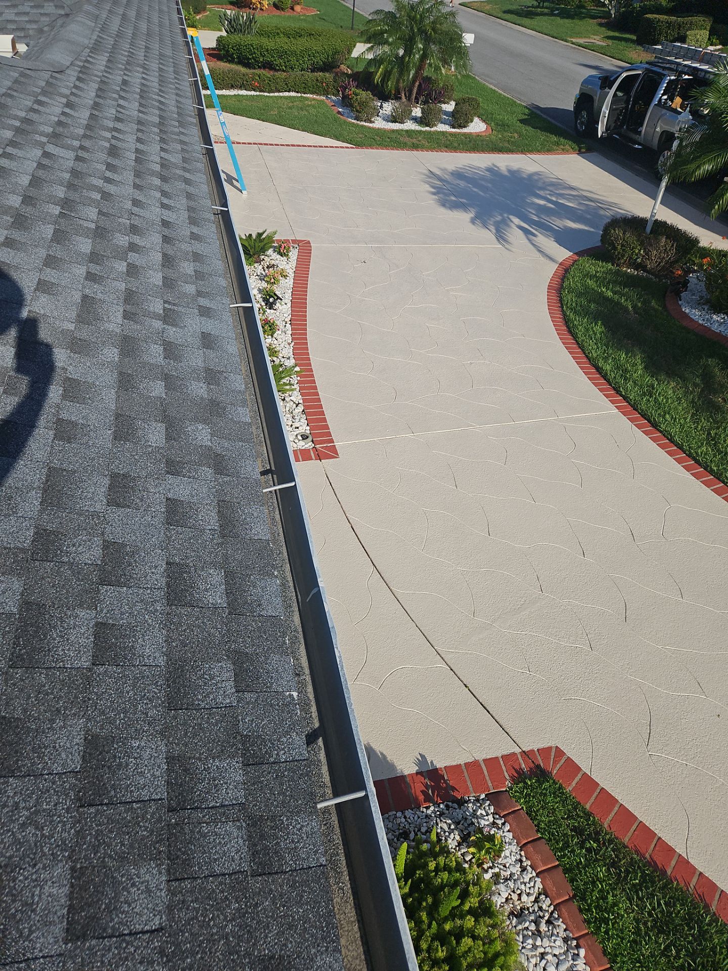 Replace gutter using seal gutters in Sarasota FL by Gutter Professors
