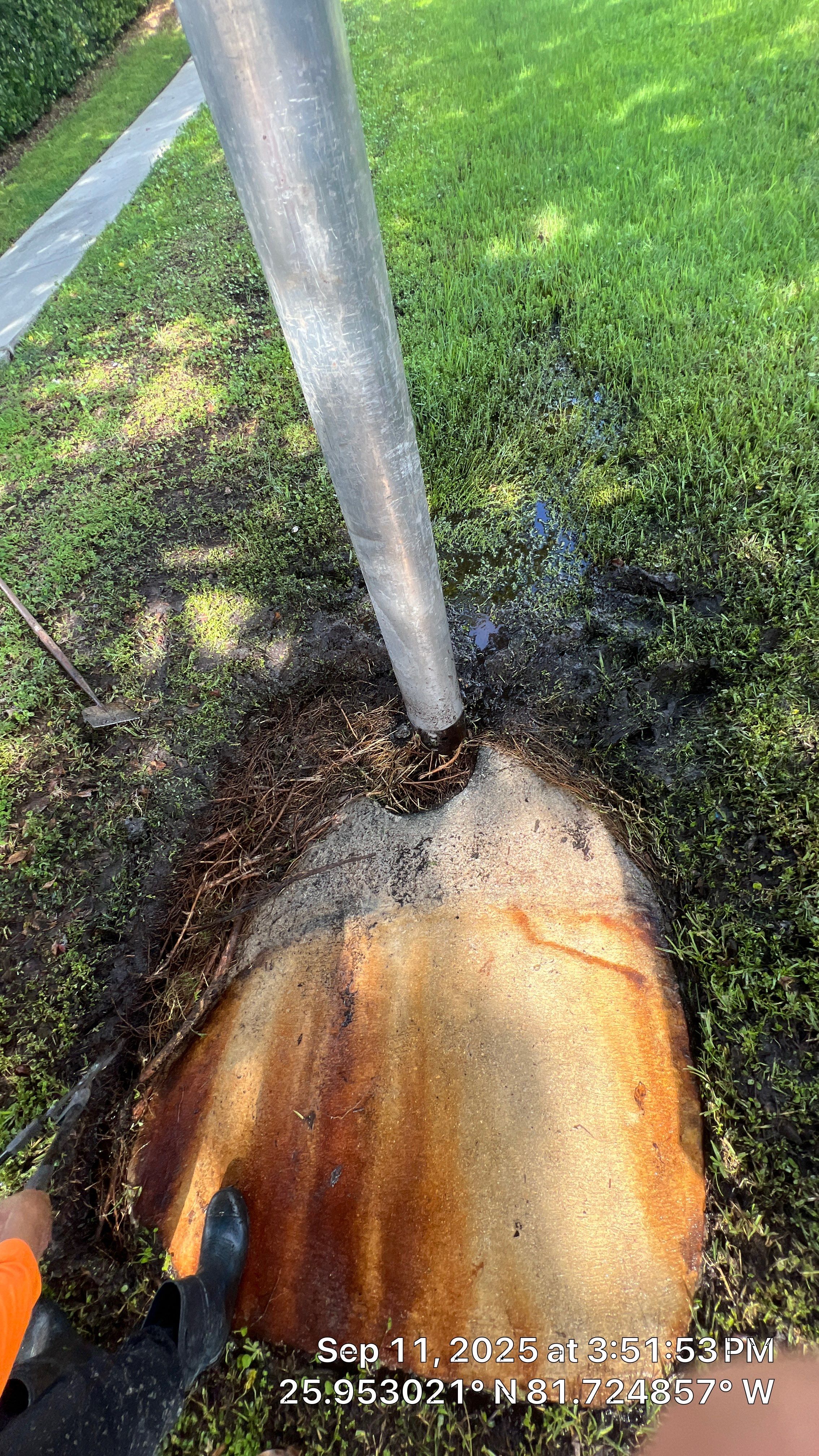 Culvert Cleaning at Bank of America on Marco by APS Power & Water