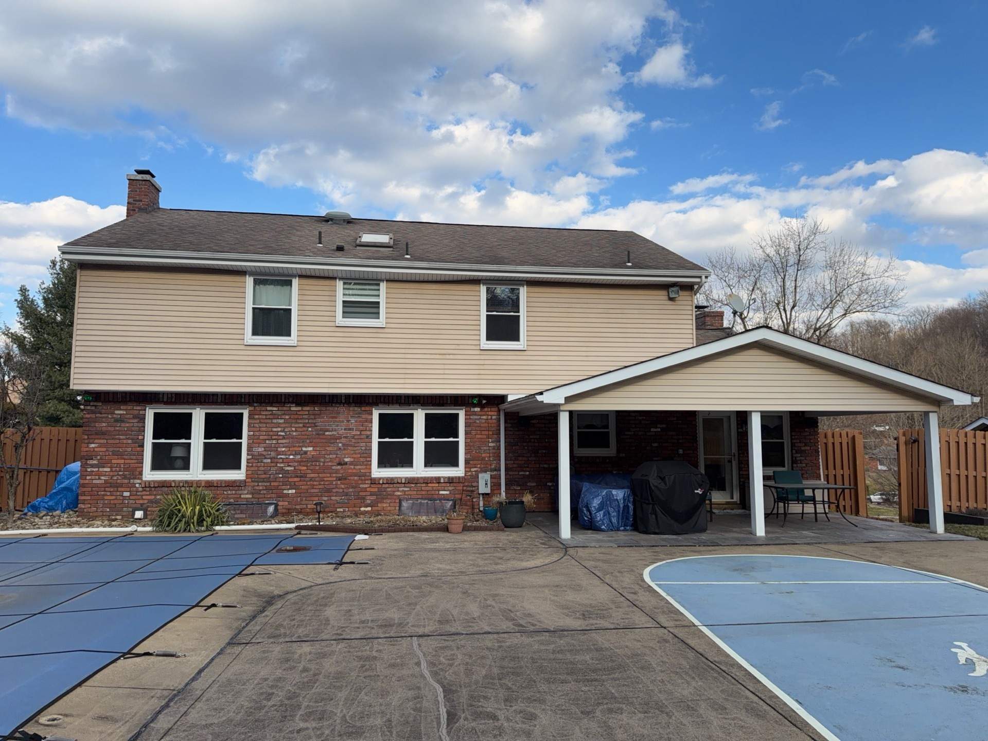 James Hardie in Iron Gray  by Ideal Siding Pittsburgh