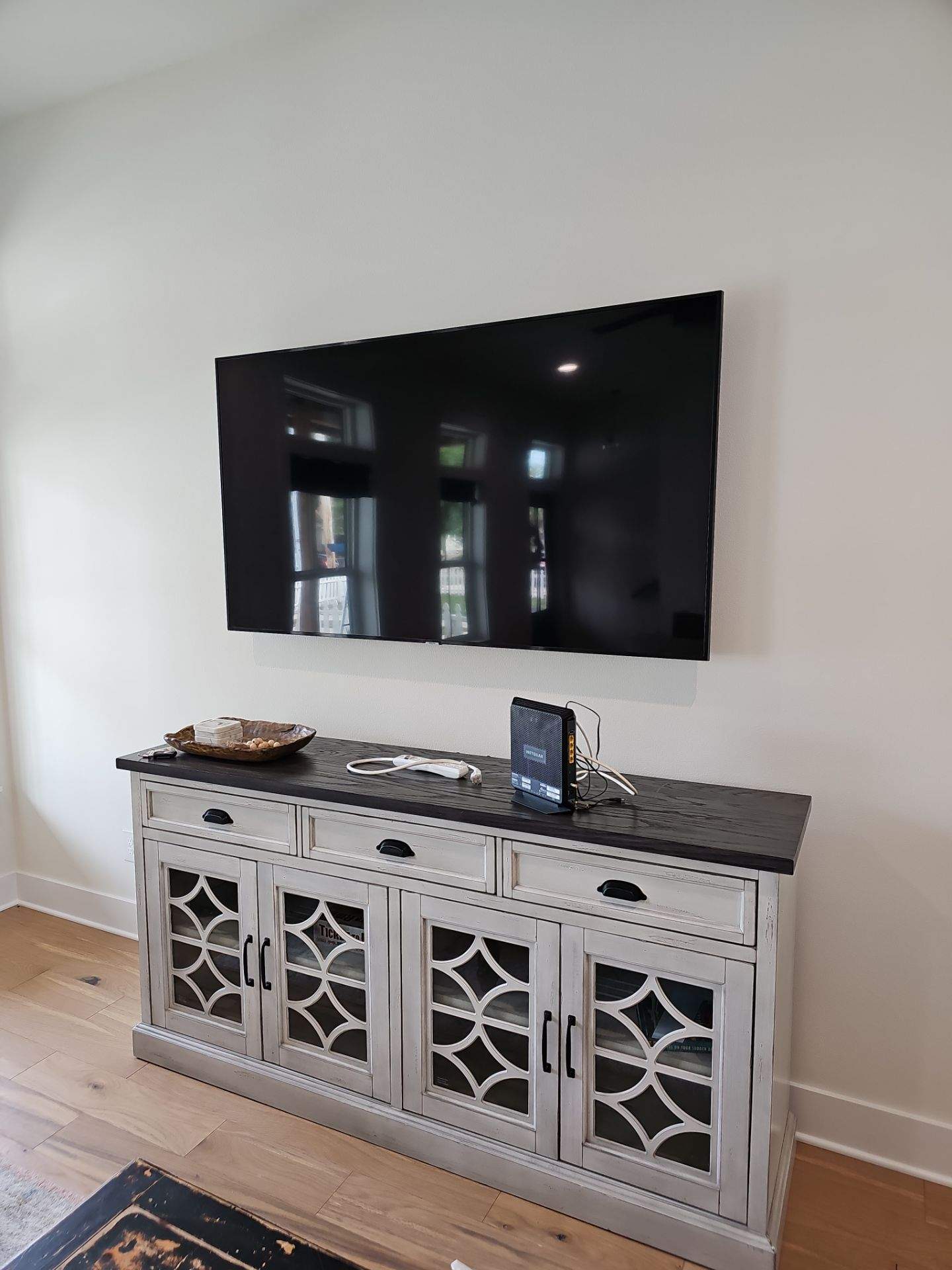 Basic TV Mounting Projects by Hangman Mounting & Installation 