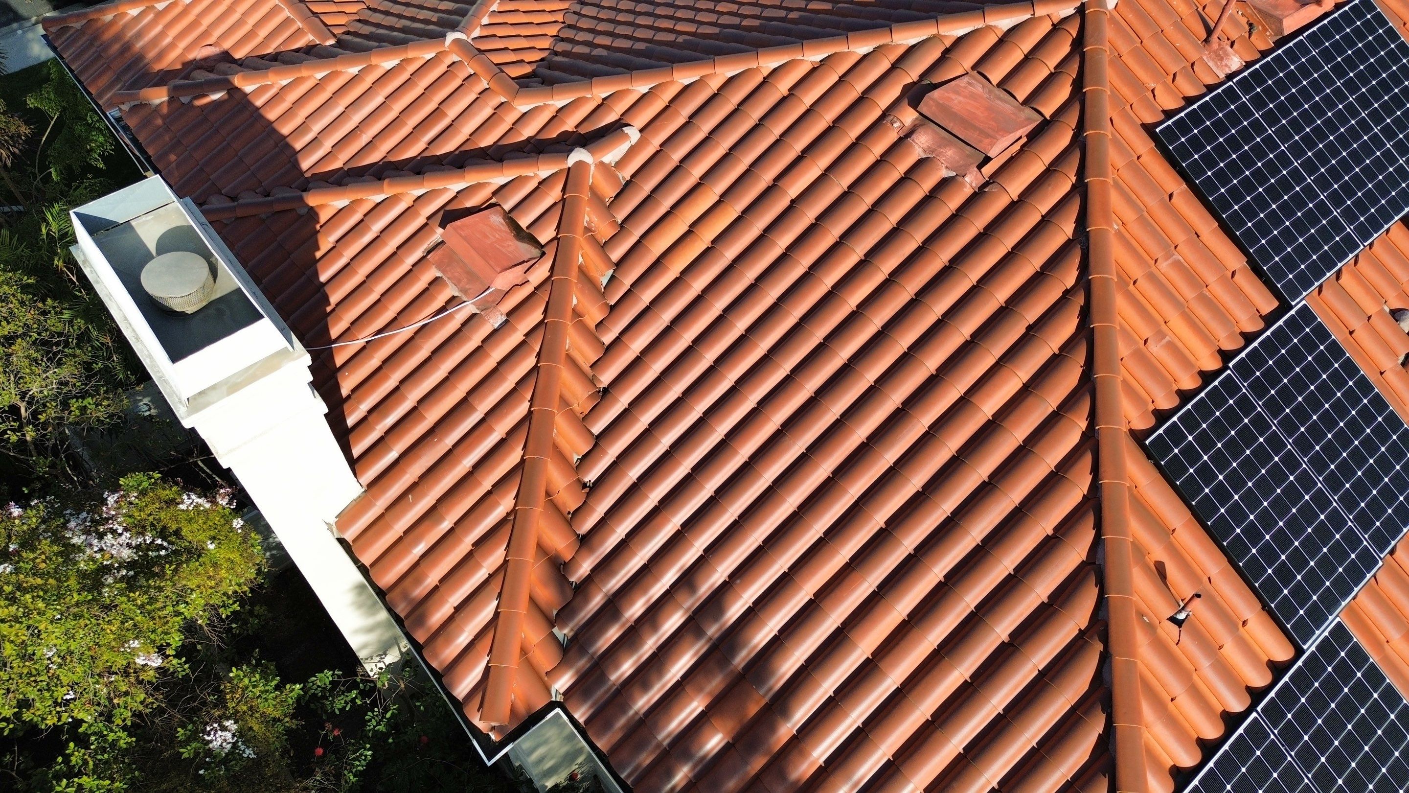 Roof Cleaning SAFECO by Pirate Pete’s Power Washing