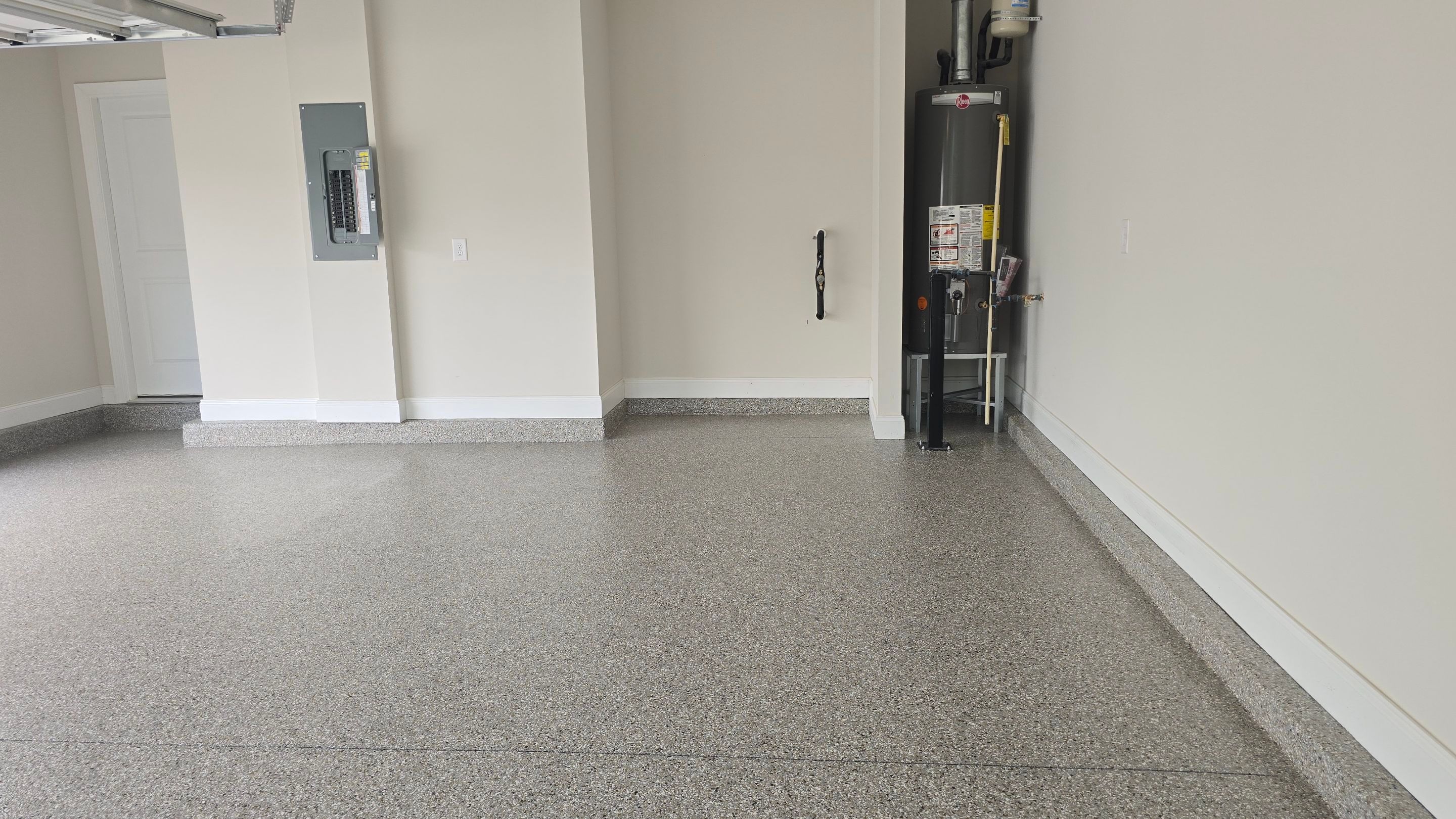 Garage using Creekbed by Elite Floor Solutions