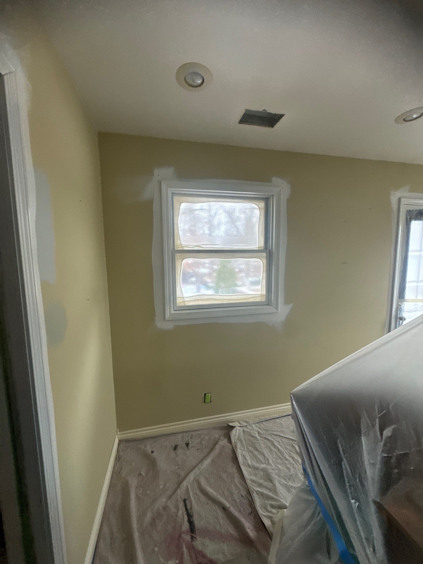 Interior Repaint & Trim Refinishing – Spring Lake, Michigan by Gordon Painting