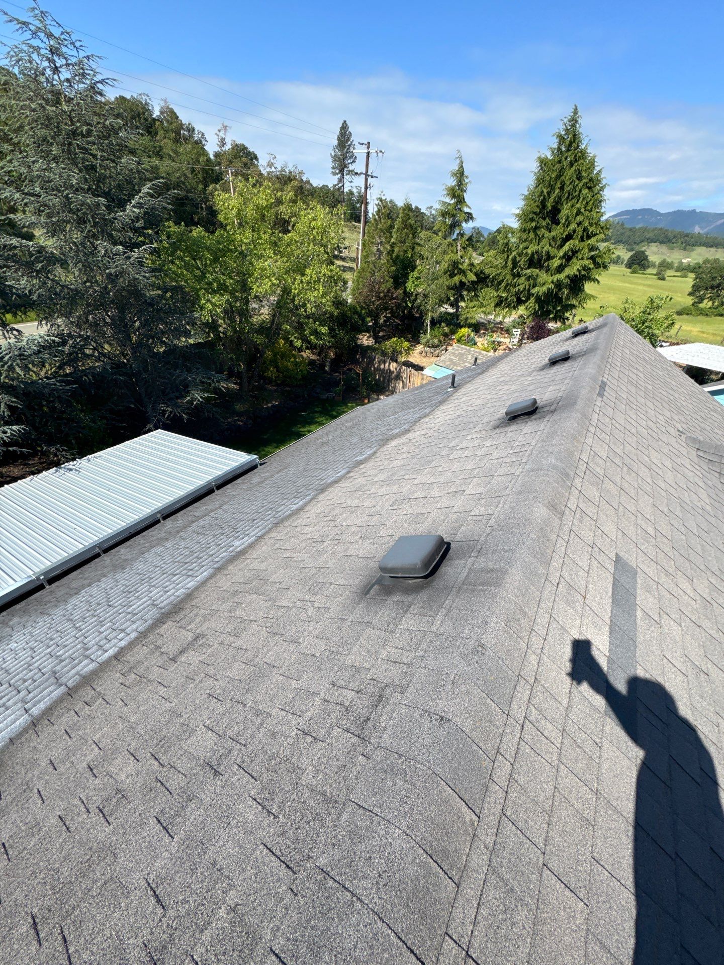 Project in Sutherlin by Roof Maxx of Grants Pass