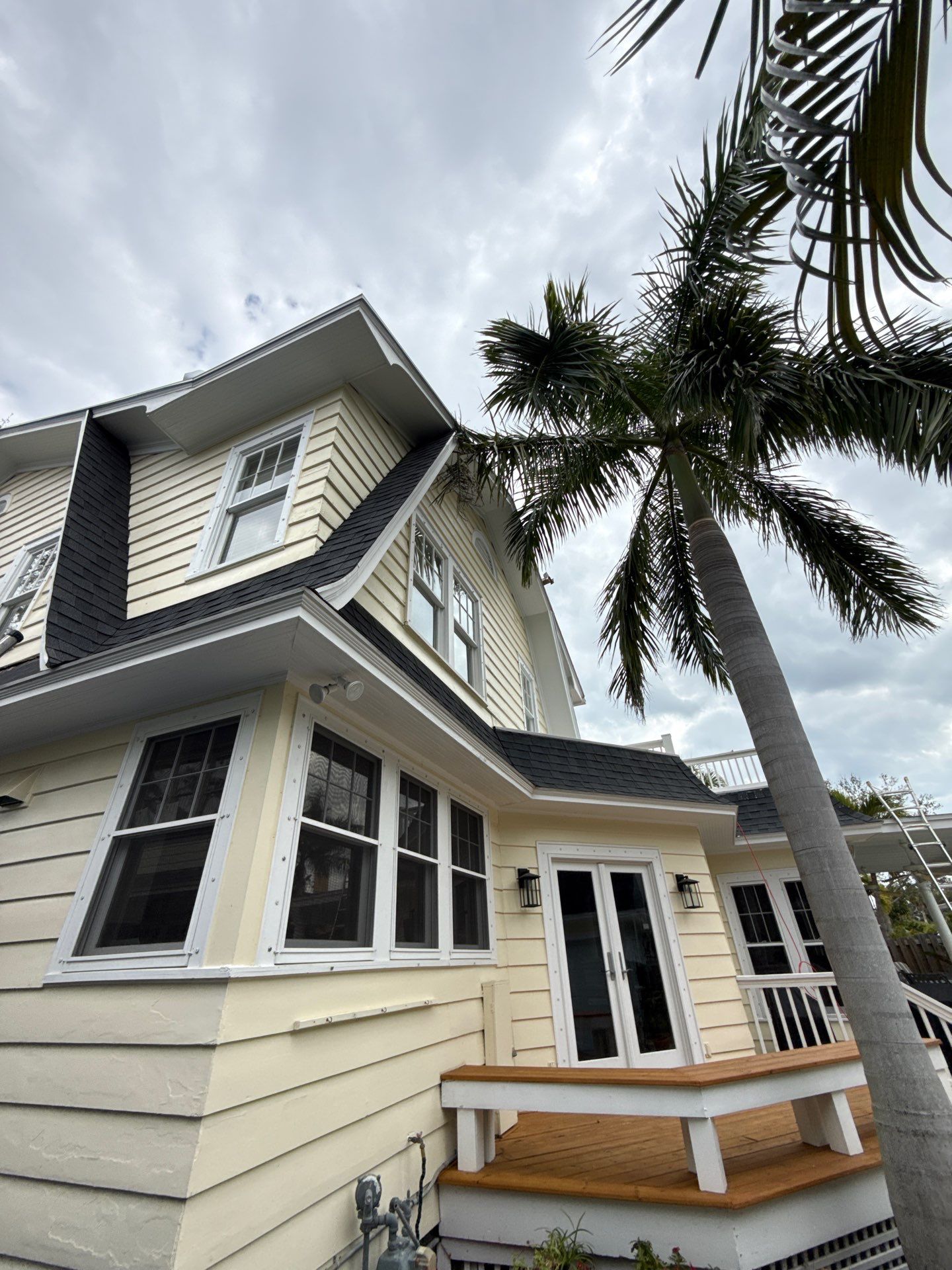 Project in St. Petersburg 33704 by Mitchell Roofing Company LLC 