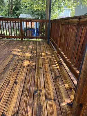 Weathered Deck using Wood Sealant