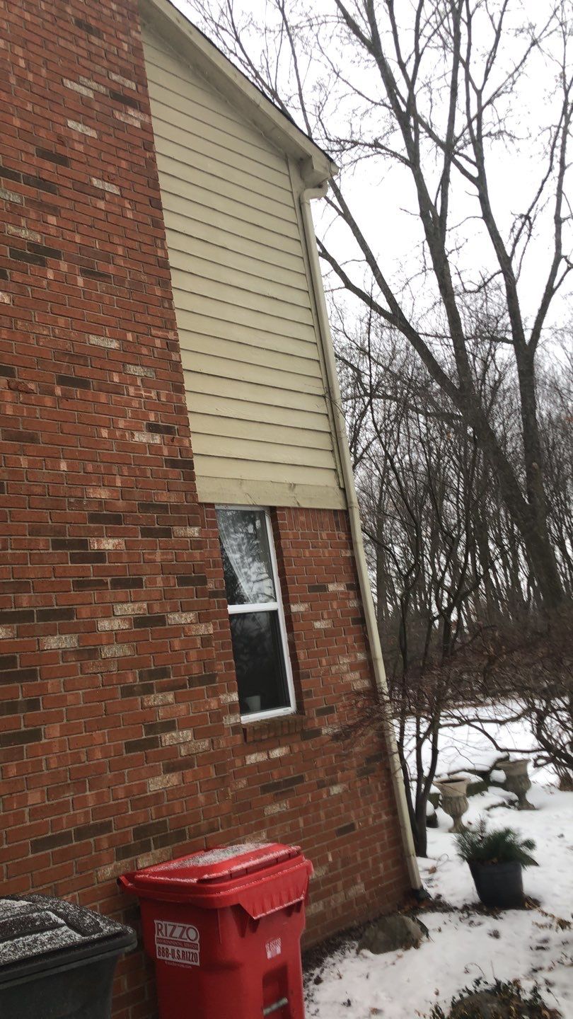 Siding Replacement using CertainTeed Landmark by 180 Contractors