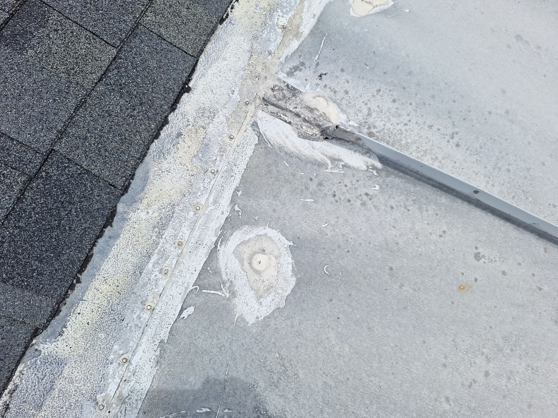 Project in St. Petersburg 33712 by Mitchell Roofing Company LLC 