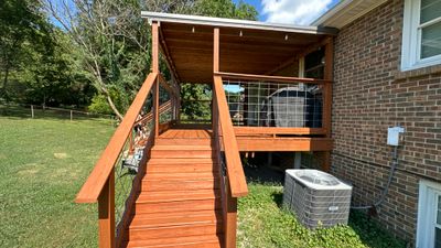 Deck Staining in Green Hill