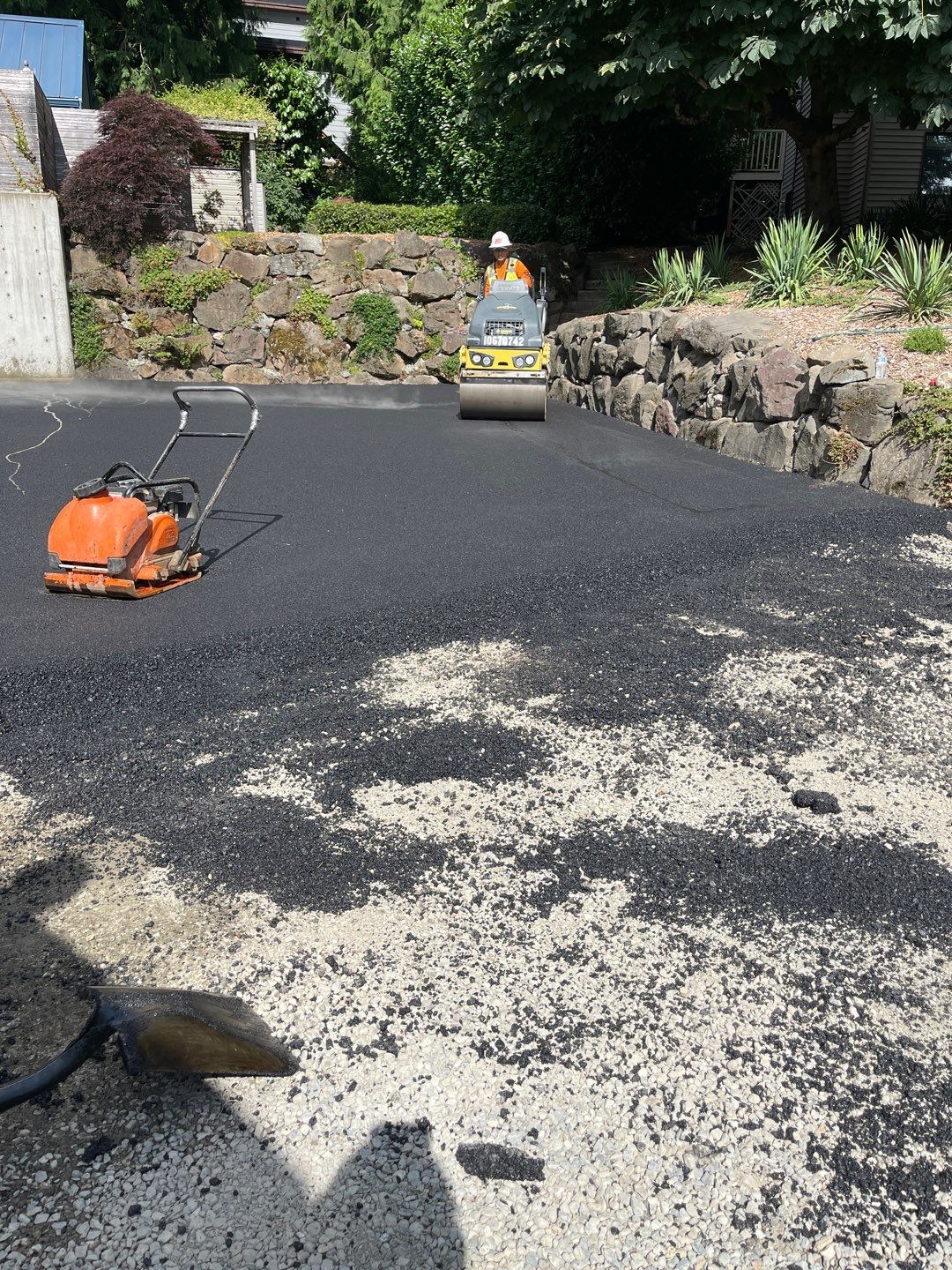 Jacquelyn | Asphalt Driveway by Jireh Asphalt & Concrete Inc 