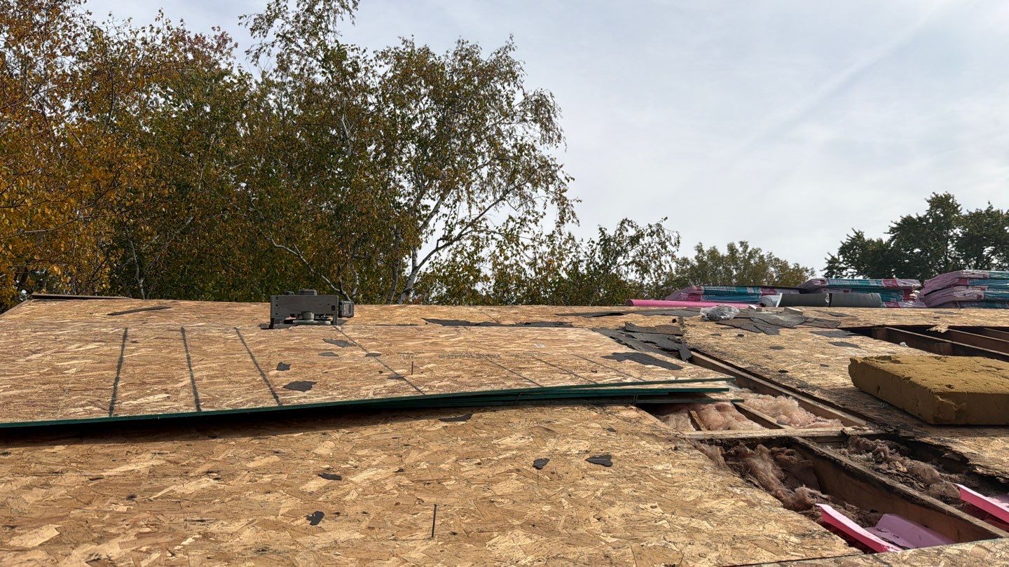 Roof Replacement using Owens Corning Onyx Black by 180 Contractors