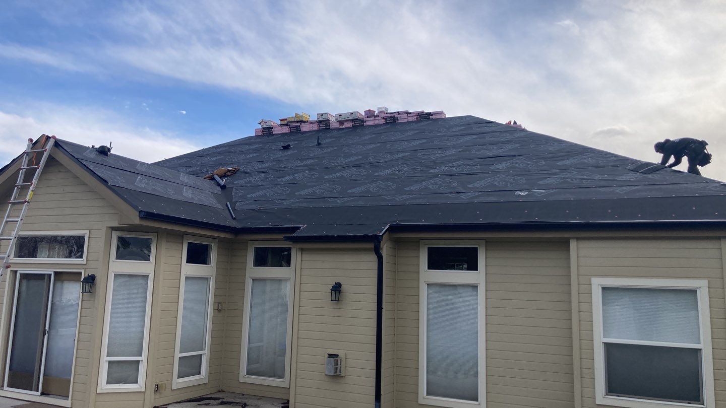 Beautifully maintained two story home with Duration Onyx Black located in Meridian by ID Roofing LLC