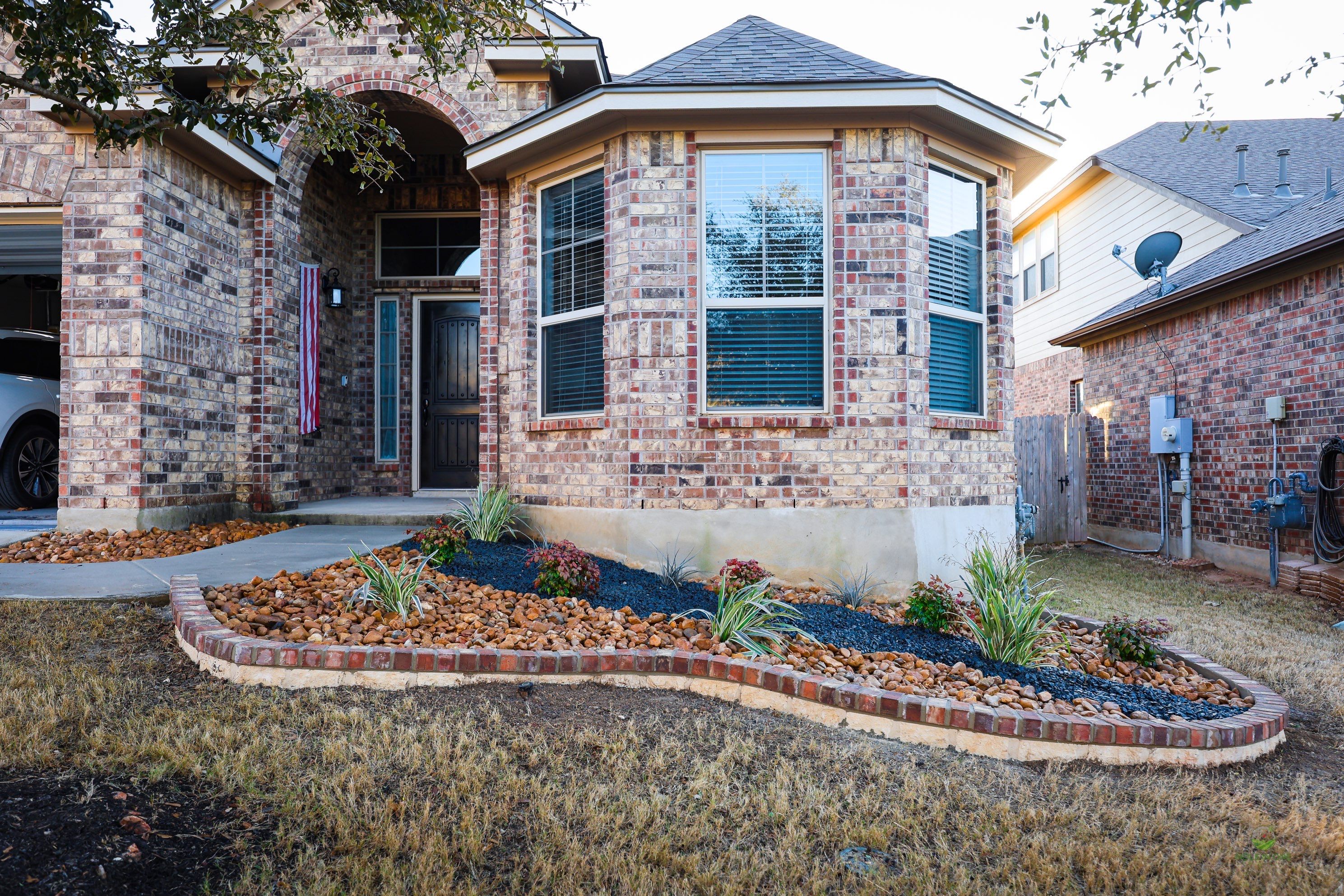 Wortham Oaks, San Antonio Tx. by Hole In One Lawns, LLC