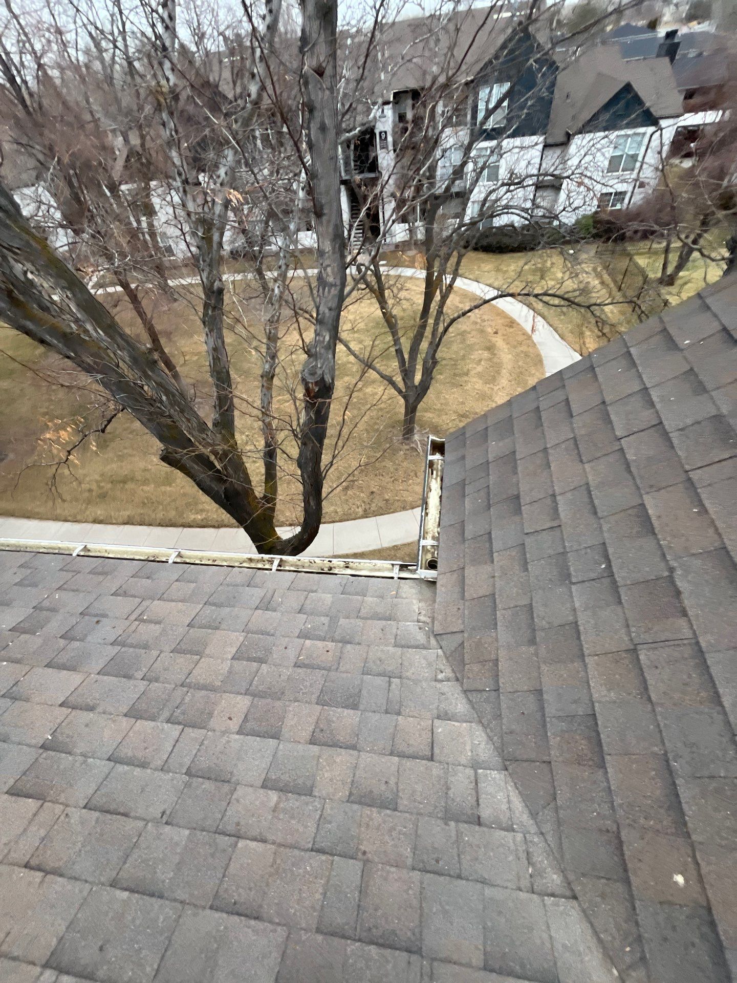 Commercial gutter cleaning Salt Lake City after photo with clean gutters
