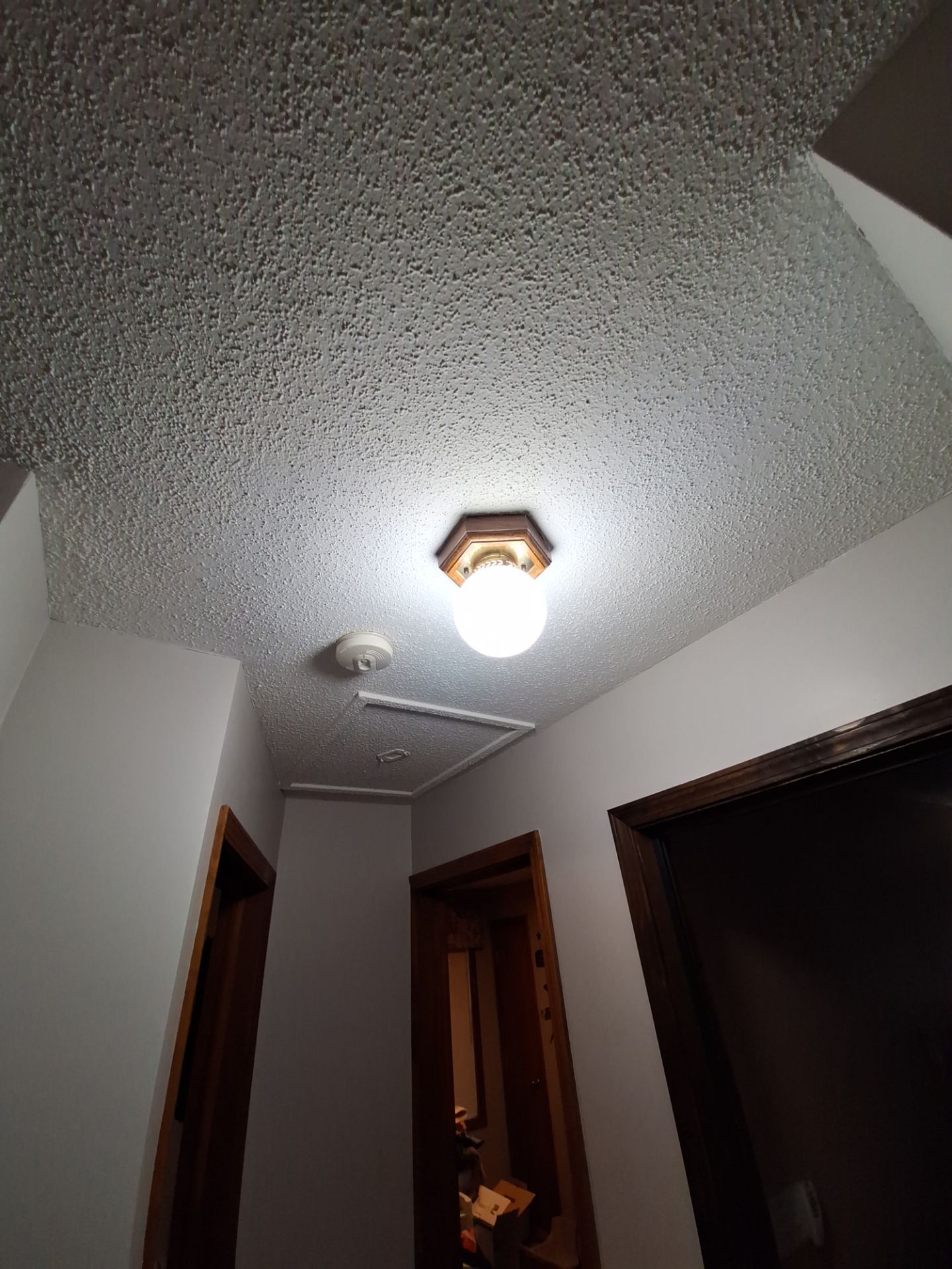 Interior Painting & Drywall Repair in Muskegon, MI | Ceiling & Wall Repaint by Gordon Painting