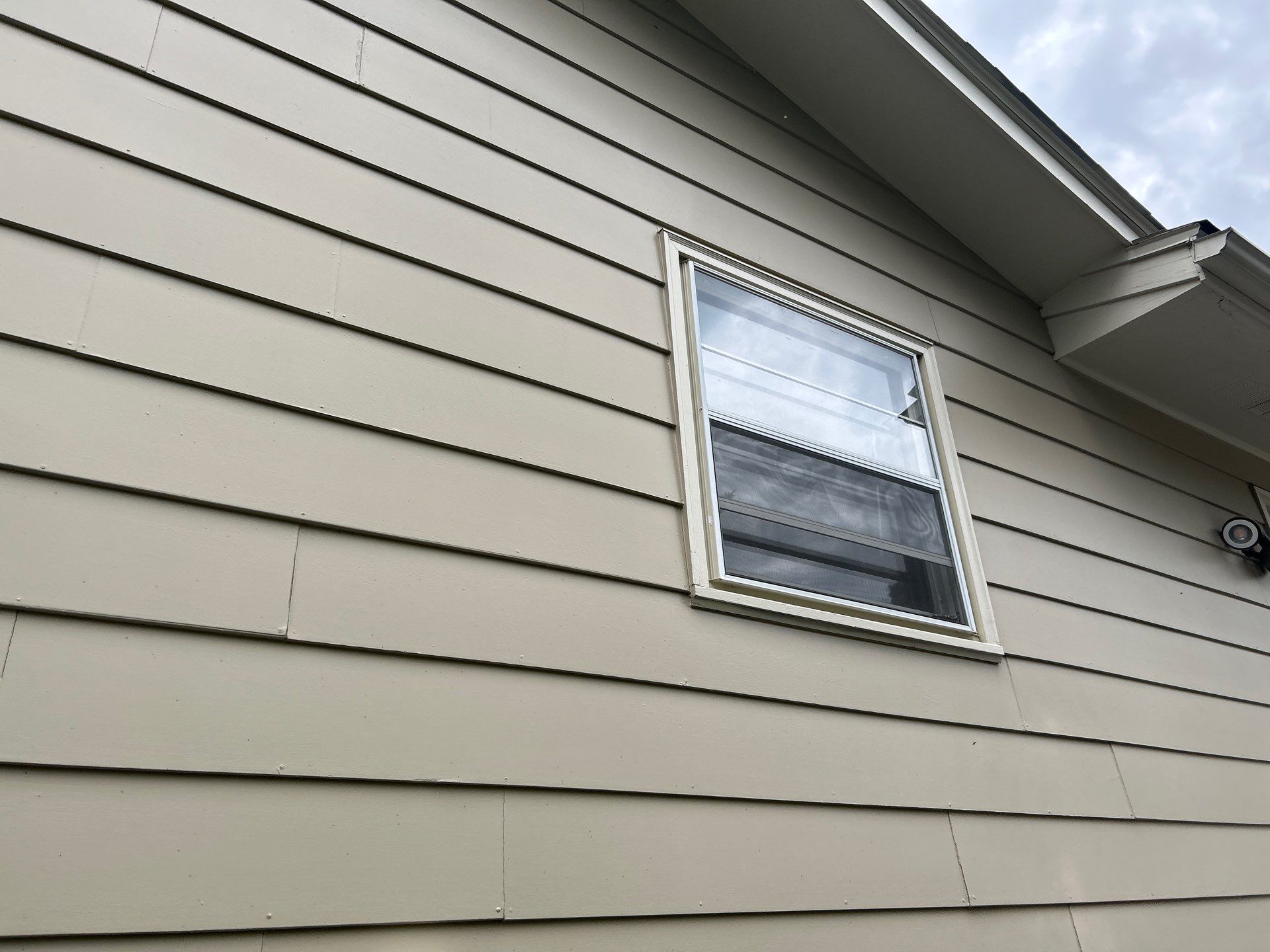 Window installation by United Windows and Siding LLC