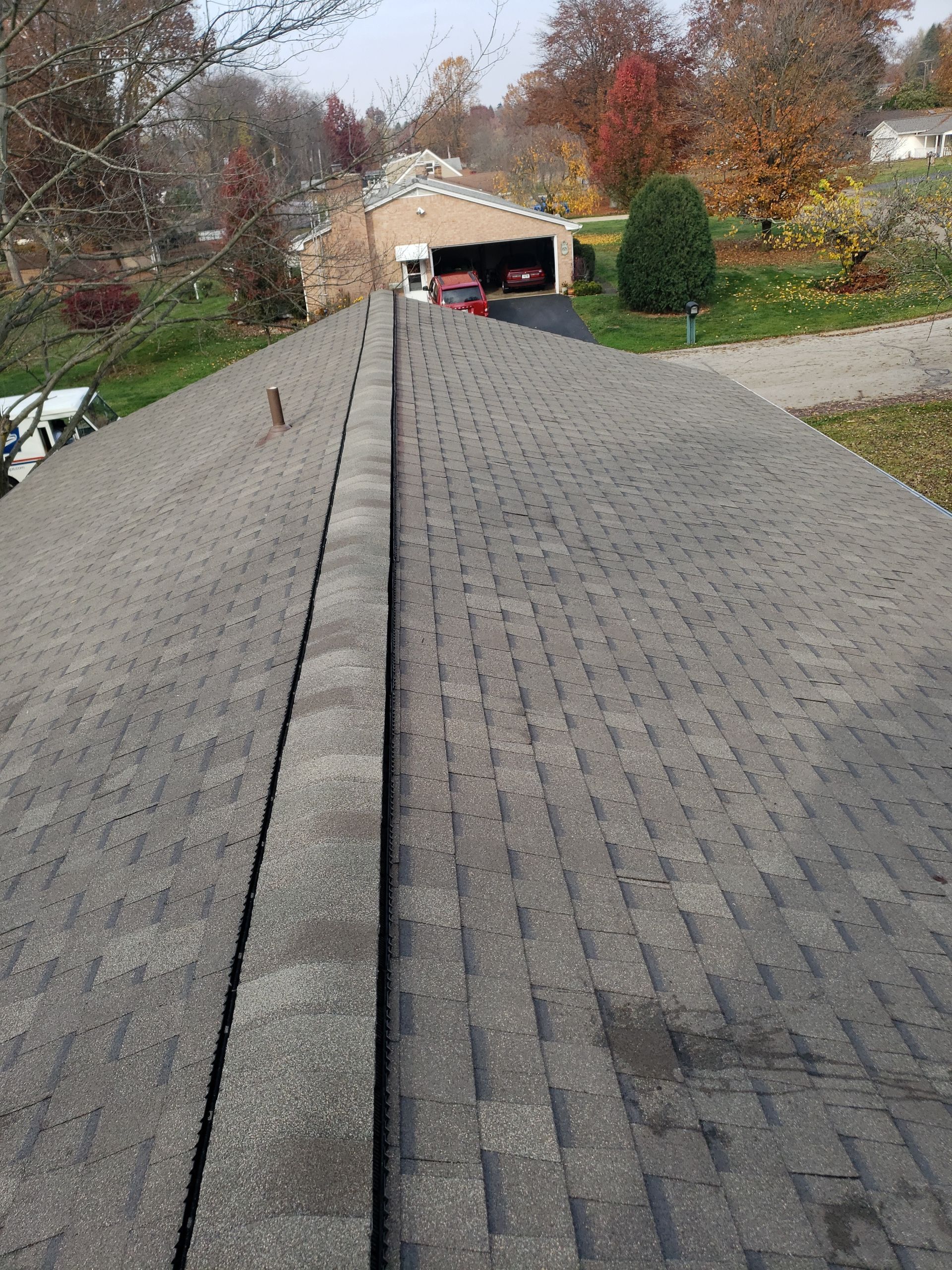 ATLAS PINNACLE COLOR: PRISTINE SCOTCHGARD WEATHERED DRIP EDGE: MUSKET BROWN by Eagle Eye Roofing