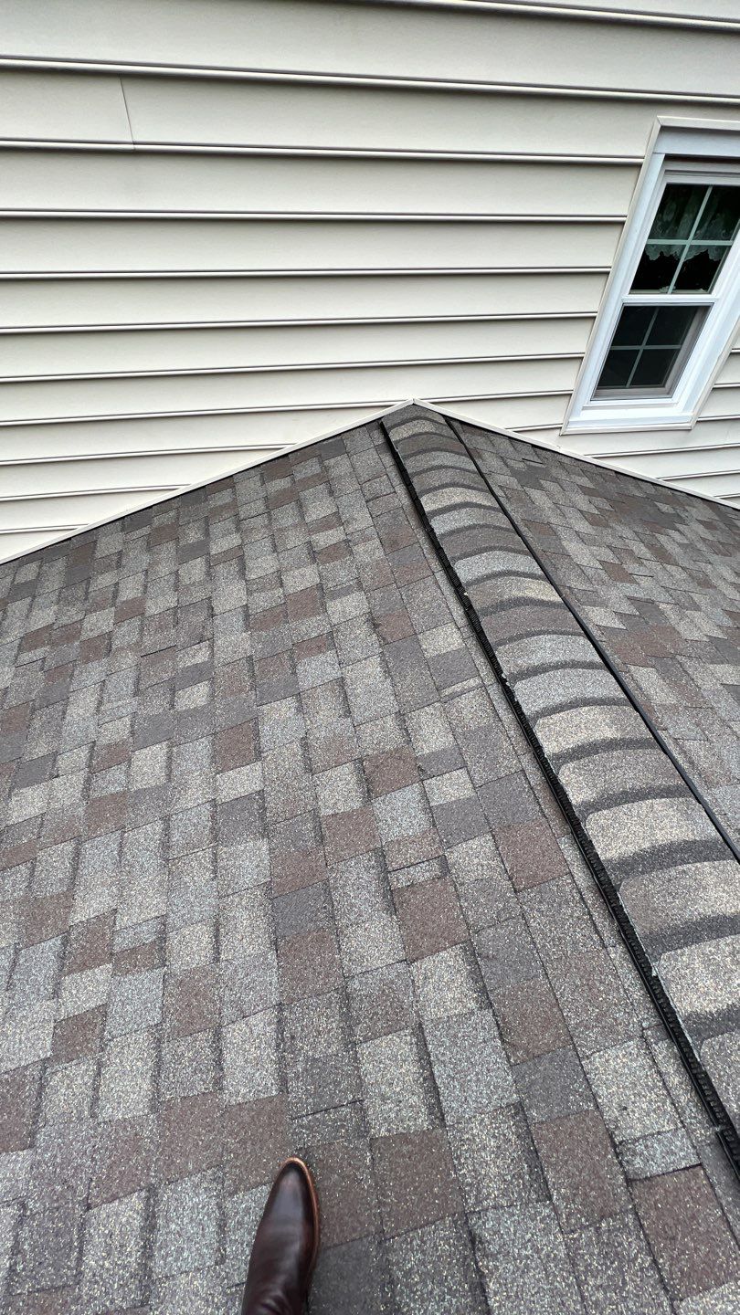 Springfield CertainTeed Landmark Weathered Wood Roof Installation by RM Banning, Inc.