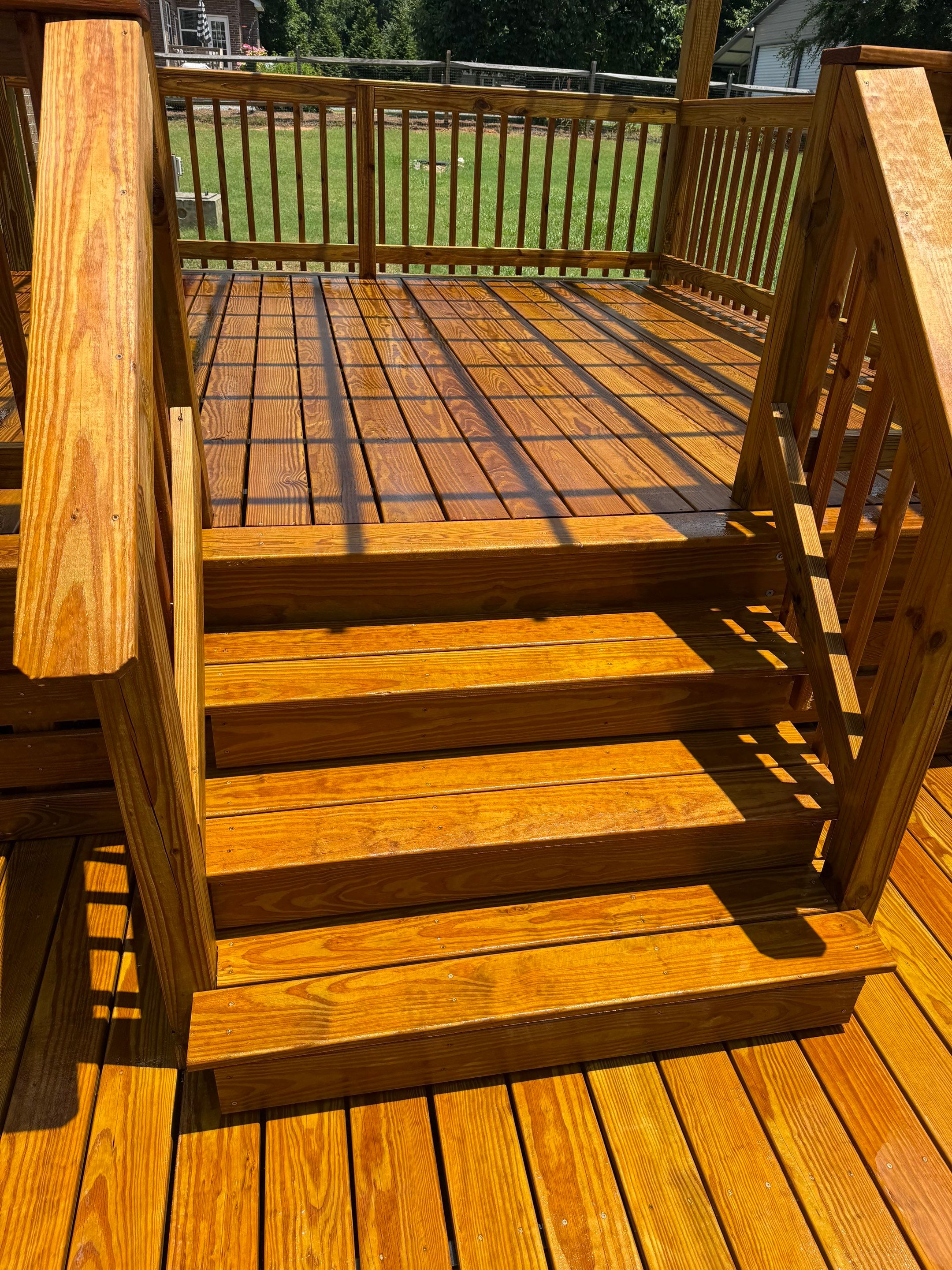 Wood Deck using Wood Sealant by DuraSeal