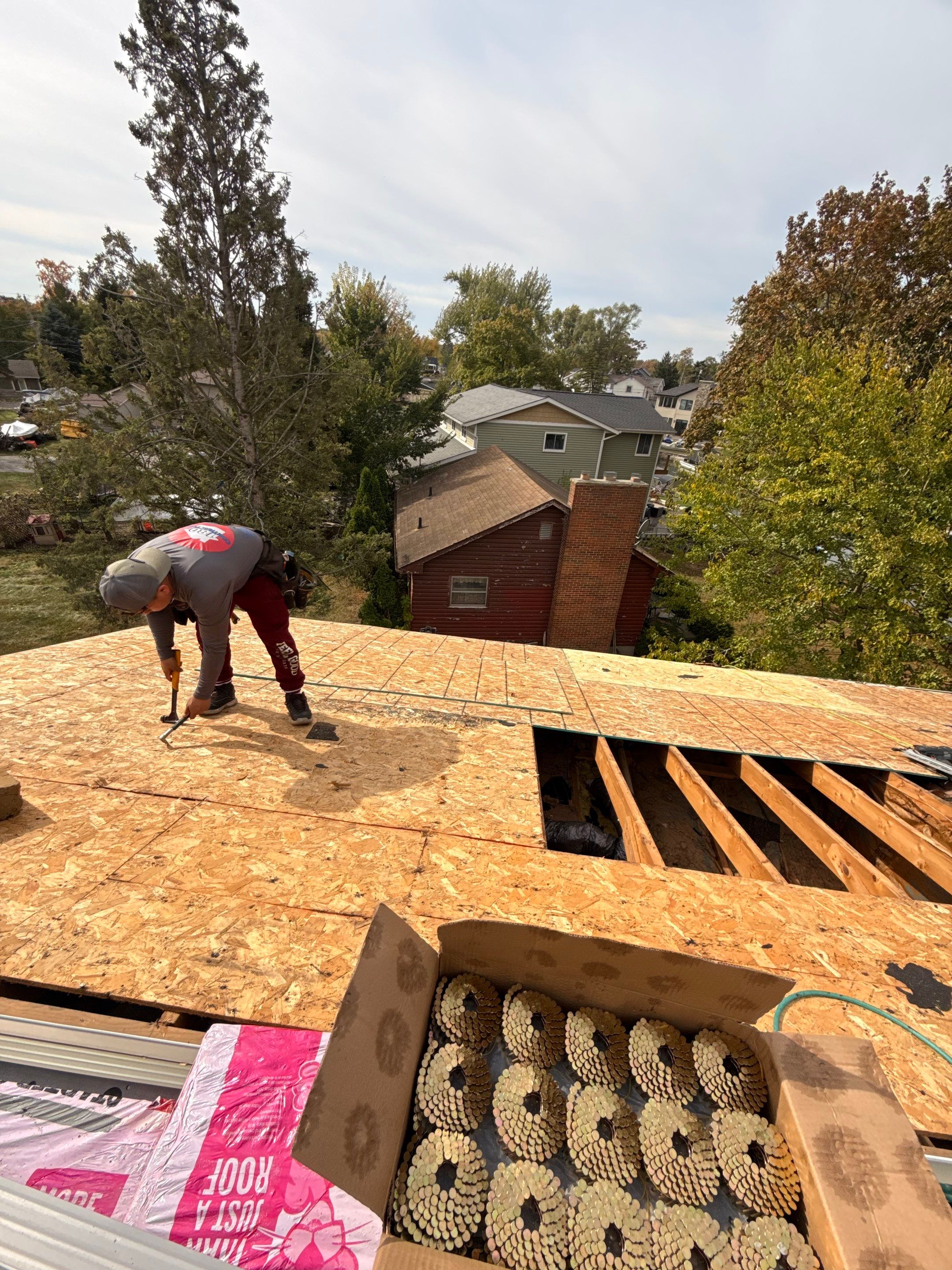 Roof Replacement using Owens Corning Onyx Black by 180 Contractors