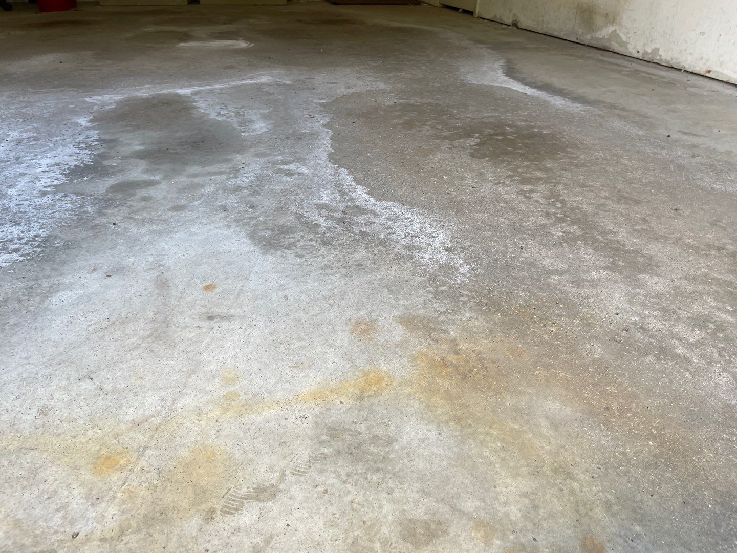 Garage in Nashua, NH 03063 by Symphony Concrete Coatings