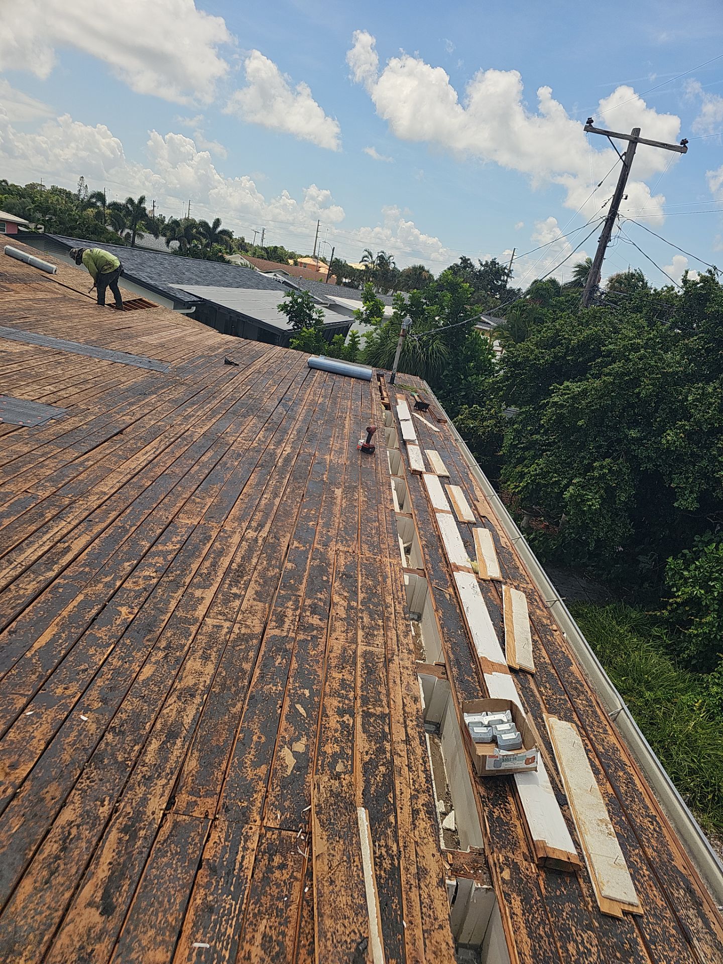 Project in St. Petersburg 33711 by Mitchell Roofing Company LLC 