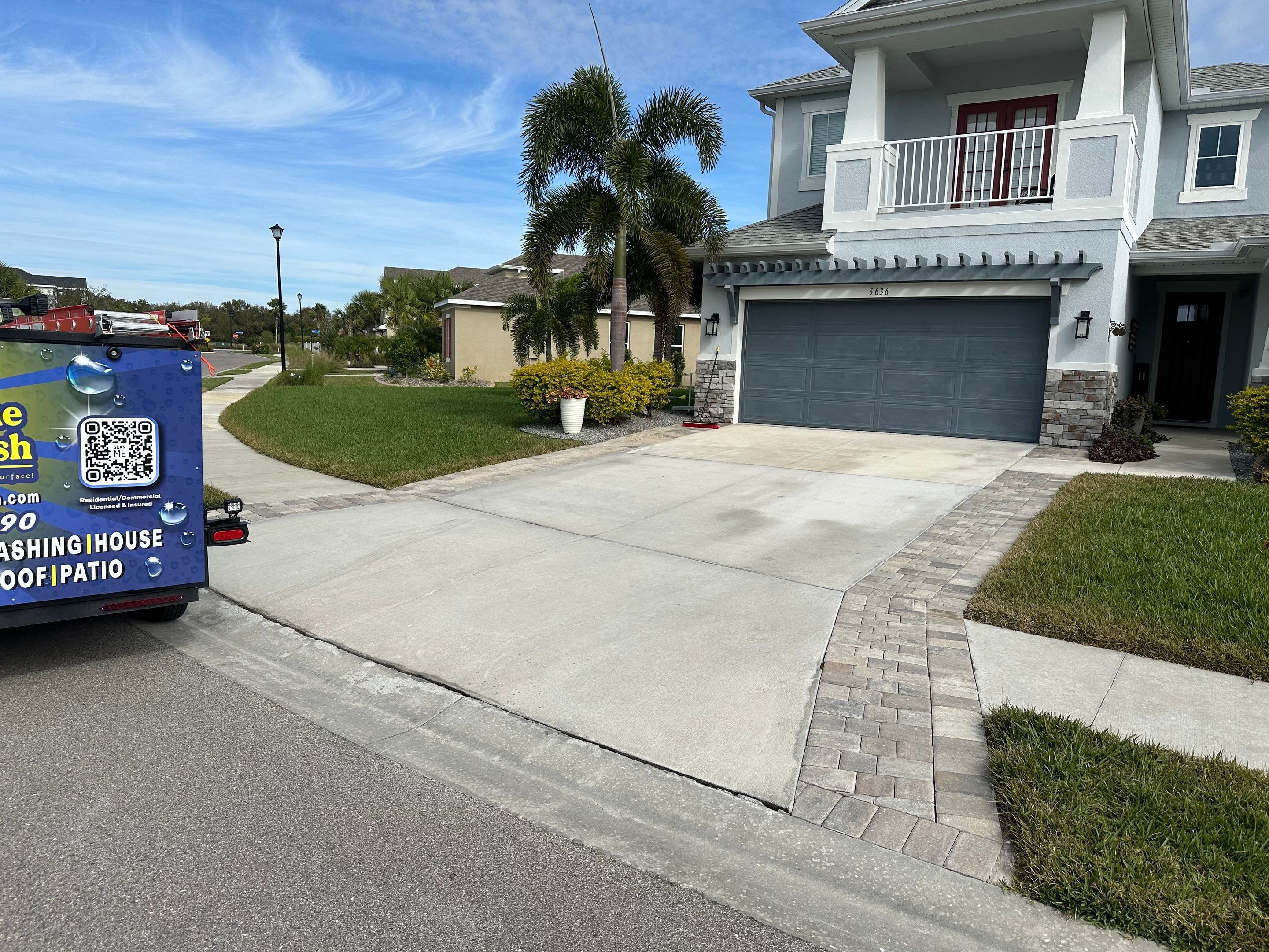 Roof Cleaning, Driveway Cleaning & Paver Patio Cleaning in Willow Palms Estates, Palmetto, FL | Sunshine AquaWash by Sunshine AquaWash