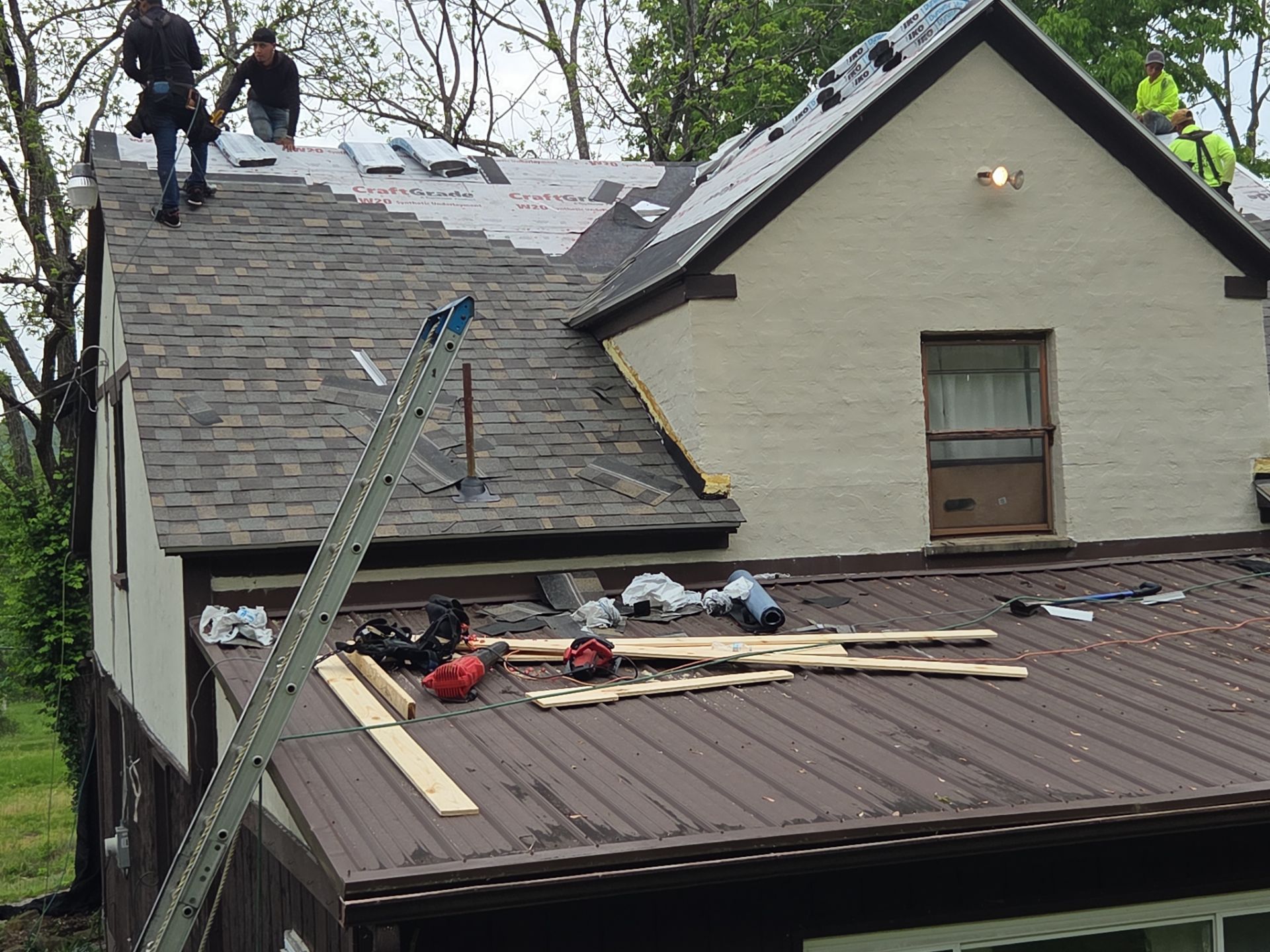 Residential Roofing Installation using Platinum Shield Roofing System from Mr. Roofer by Mr. Roofer