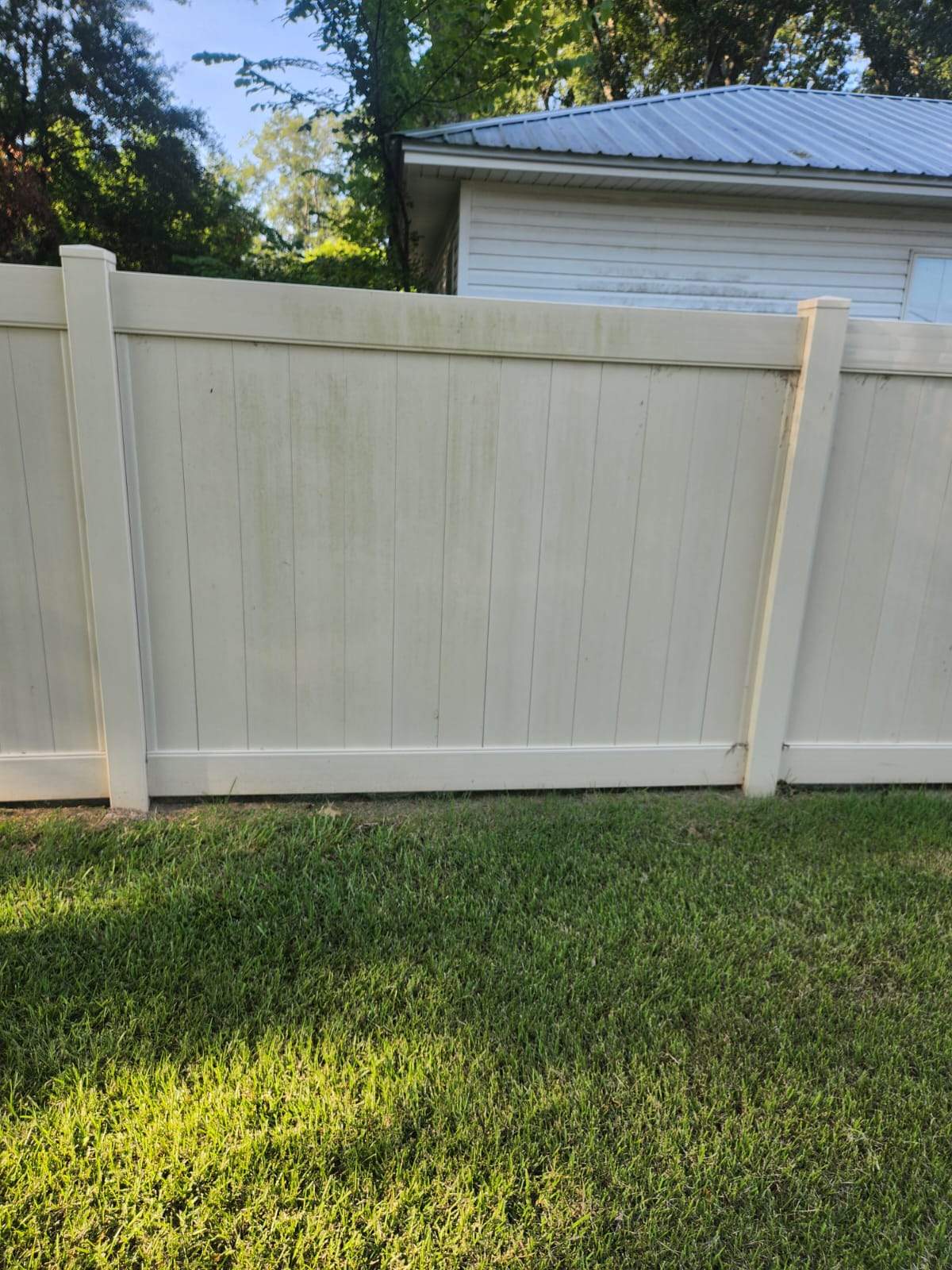 Fence Soft Wash by College Bros Outdoor services