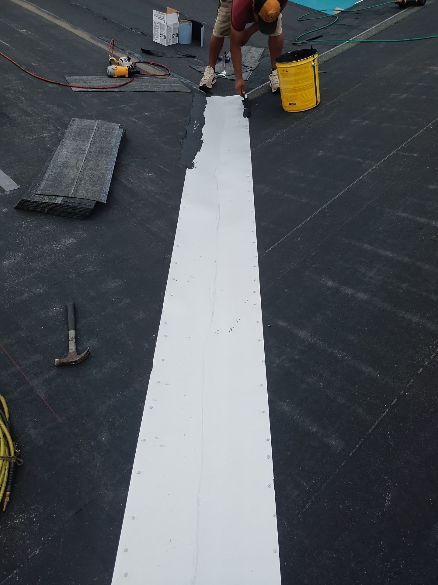 Project in St. Petersburg 33712 by Mitchell Roofing Company LLC 