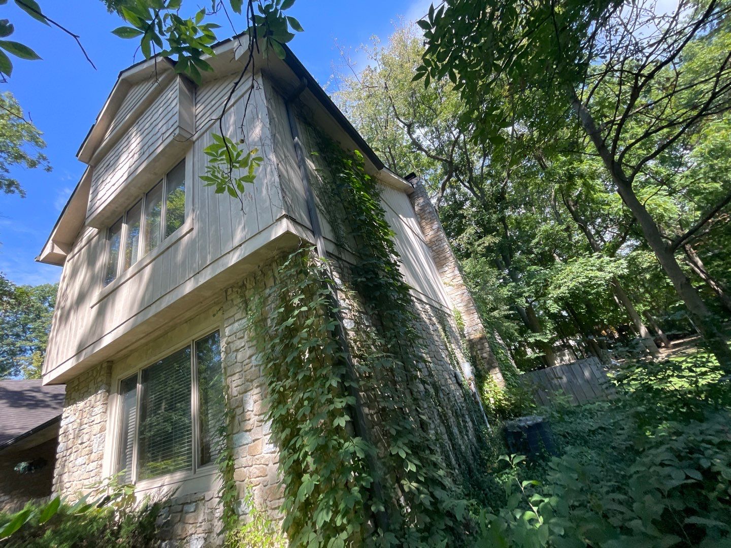 Seabreeze Roof Replacement, Exterior Siding and trim repairs and paint by 317 Roofing & Restorations