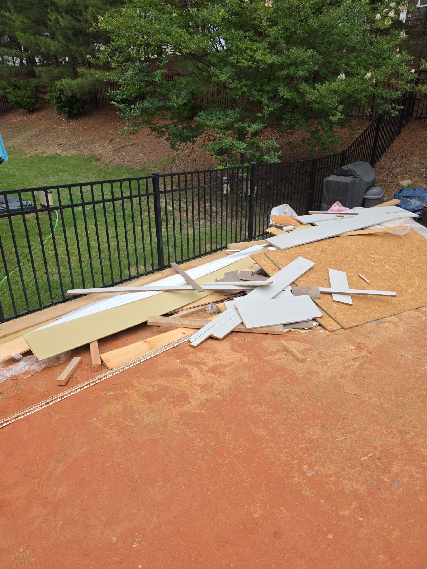 KB Home Improvement by Badger Hauling