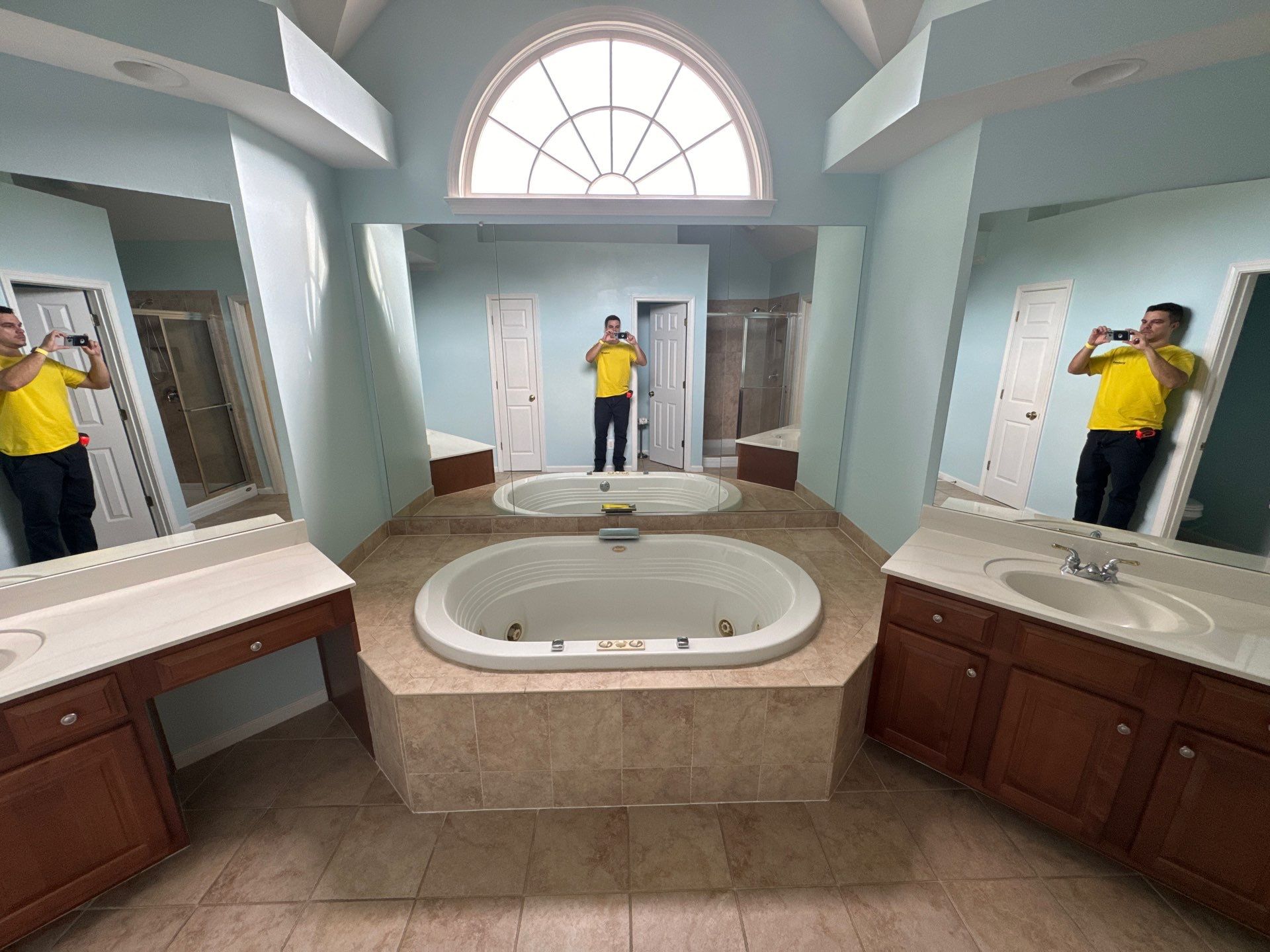 Master bathroom full remodel by Prudencio