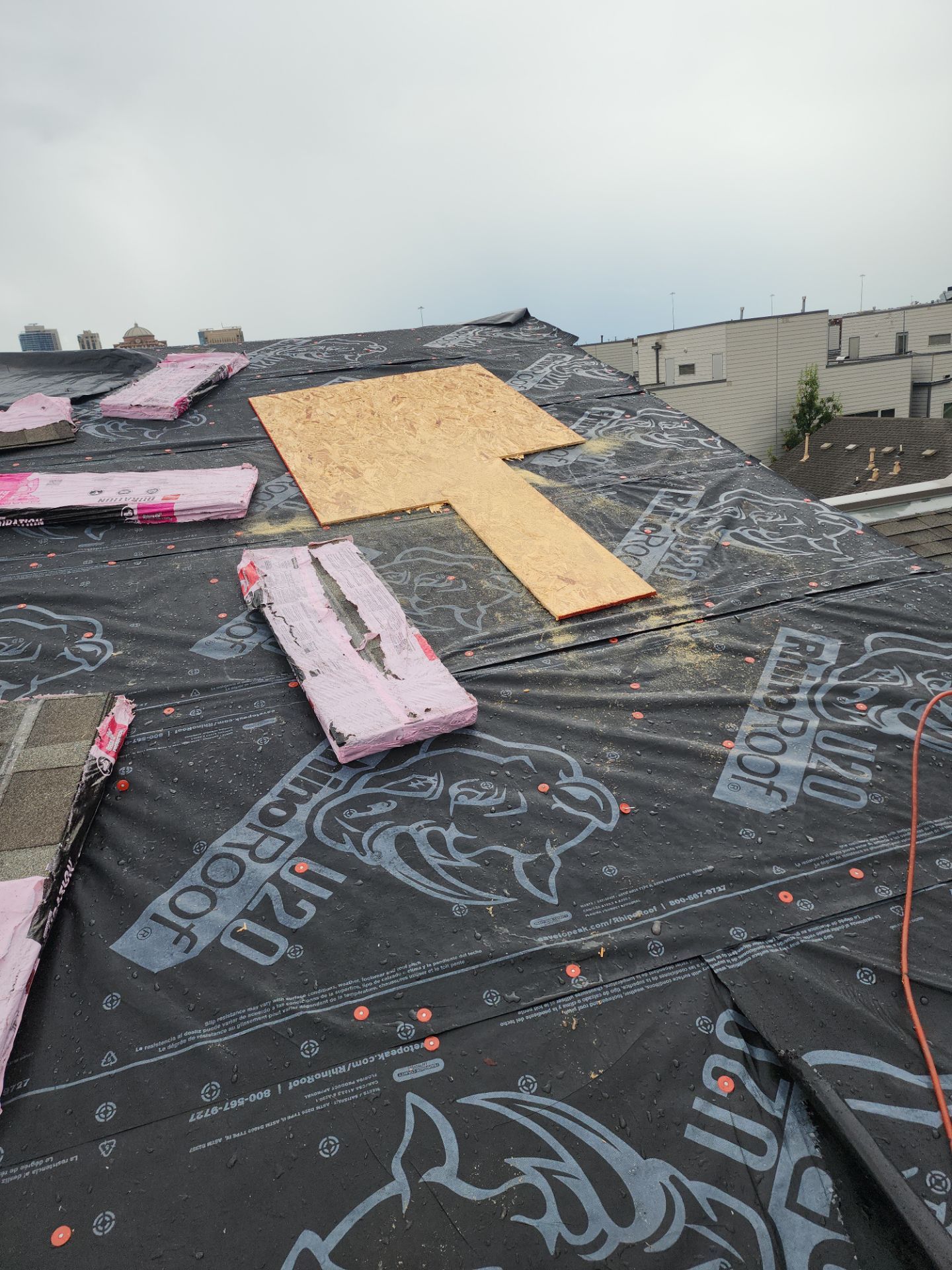 Residential Roofing Installation using Owen's Corning Duration (Lifetime) Shingles by Roof Repair Company
