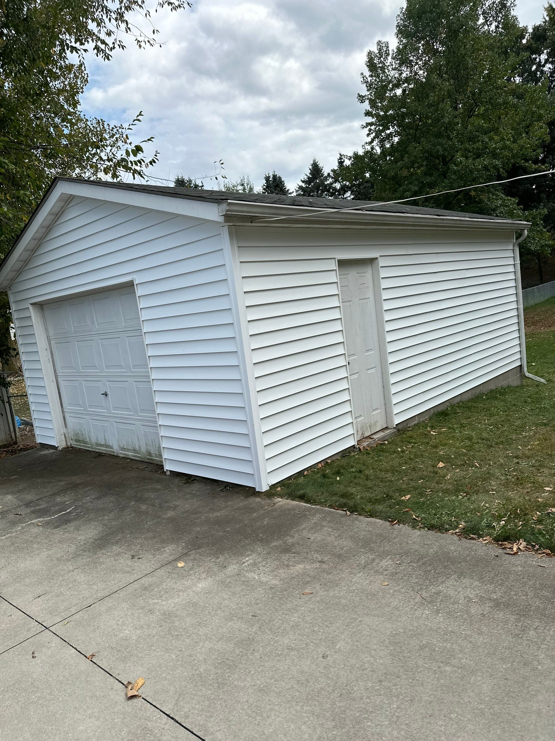 Jason Andler 3300 by Silver Leaf Contracting 