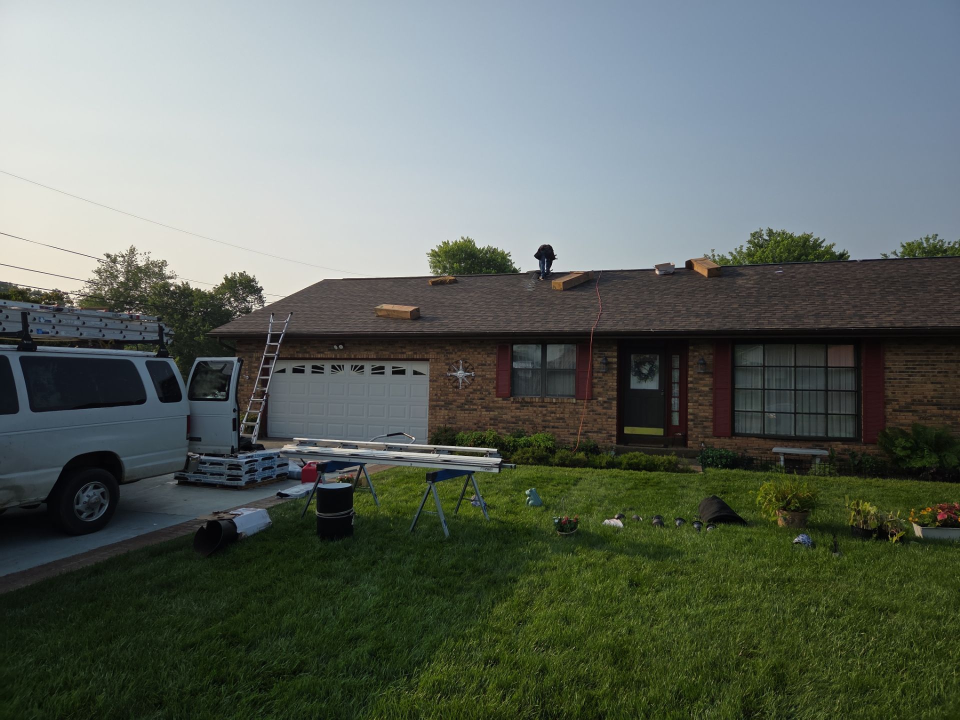 Project Spotlight: Stunning IKO Shadow Brown Roof in Hurricane, WV by Mr. Roofer