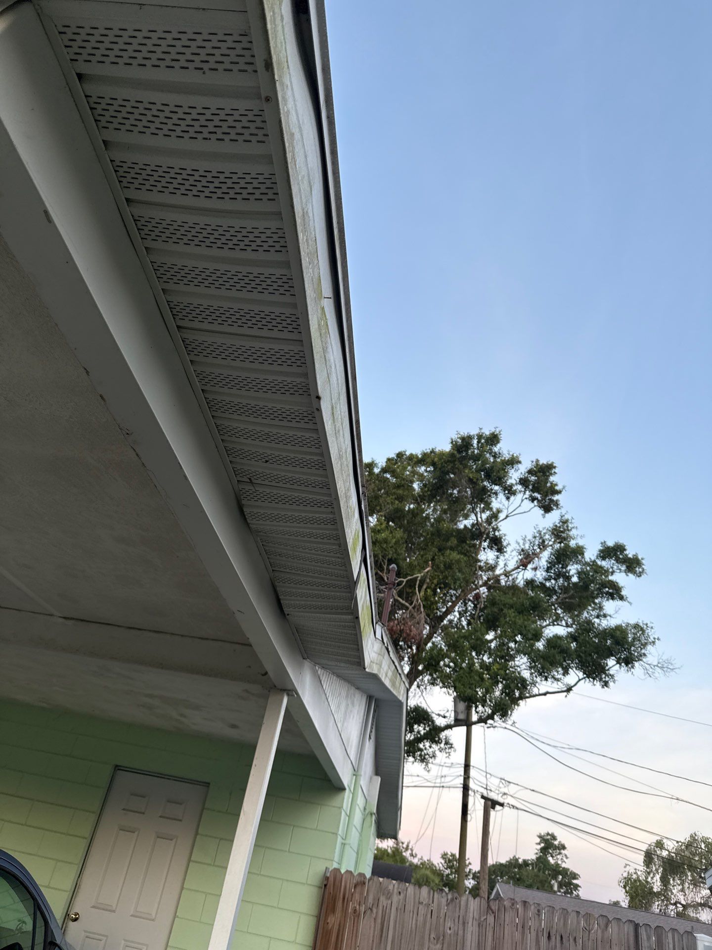 Project in St. Petersburg 33709 by Mitchell Roofing Company LLC 