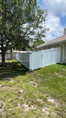 Venice, FL 6ft. Tall White Vinyl Privacy Fence