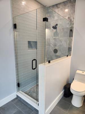 Frameless Shower