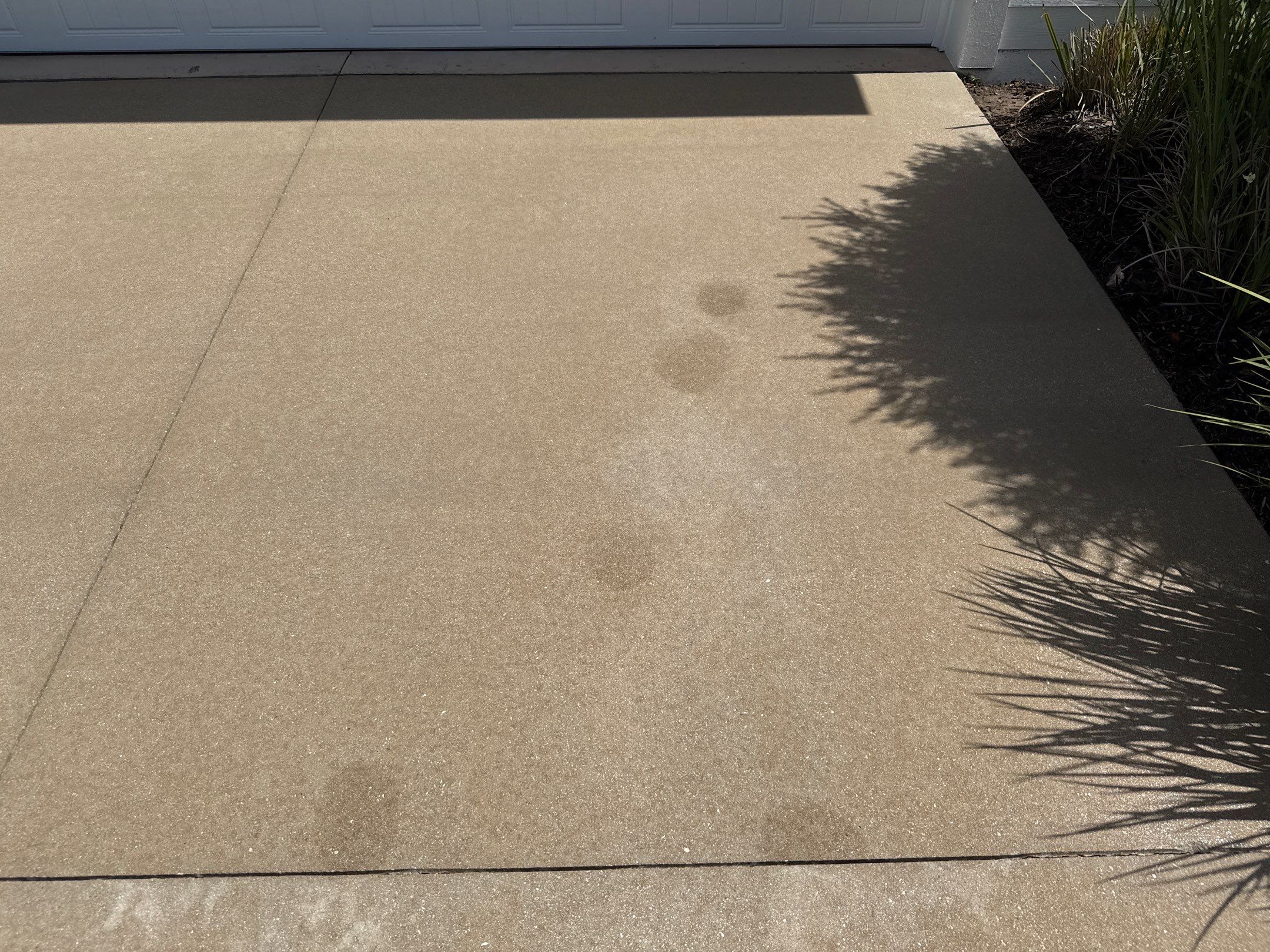 🛠️ Oil Stain Removal – Indigo Community, Lakewood Ranch, FL by Sunshine AquaWash