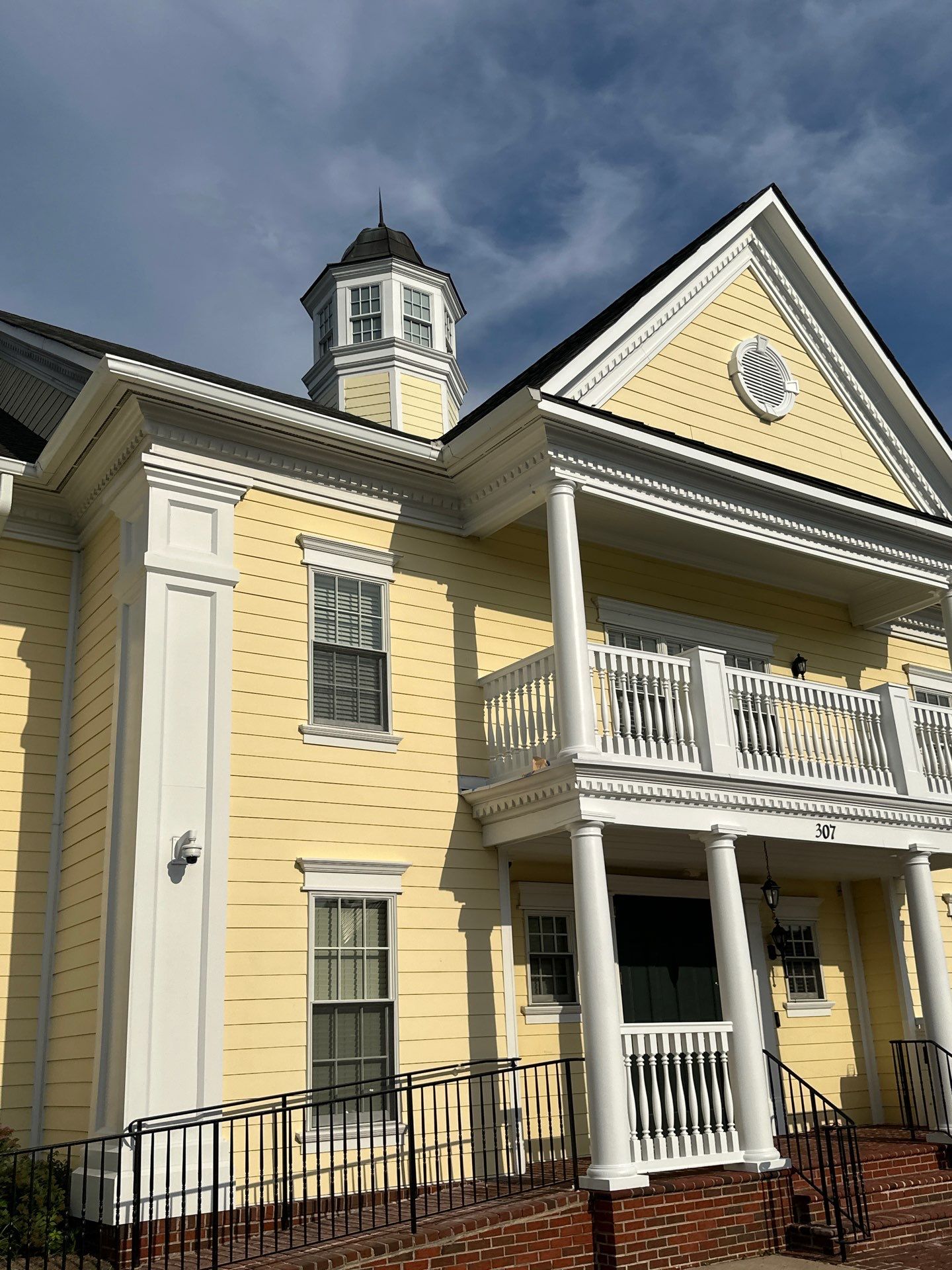 Commercial Exterior Painting Services for Mainstreet Bank in Leesburg, VA by My Painter 