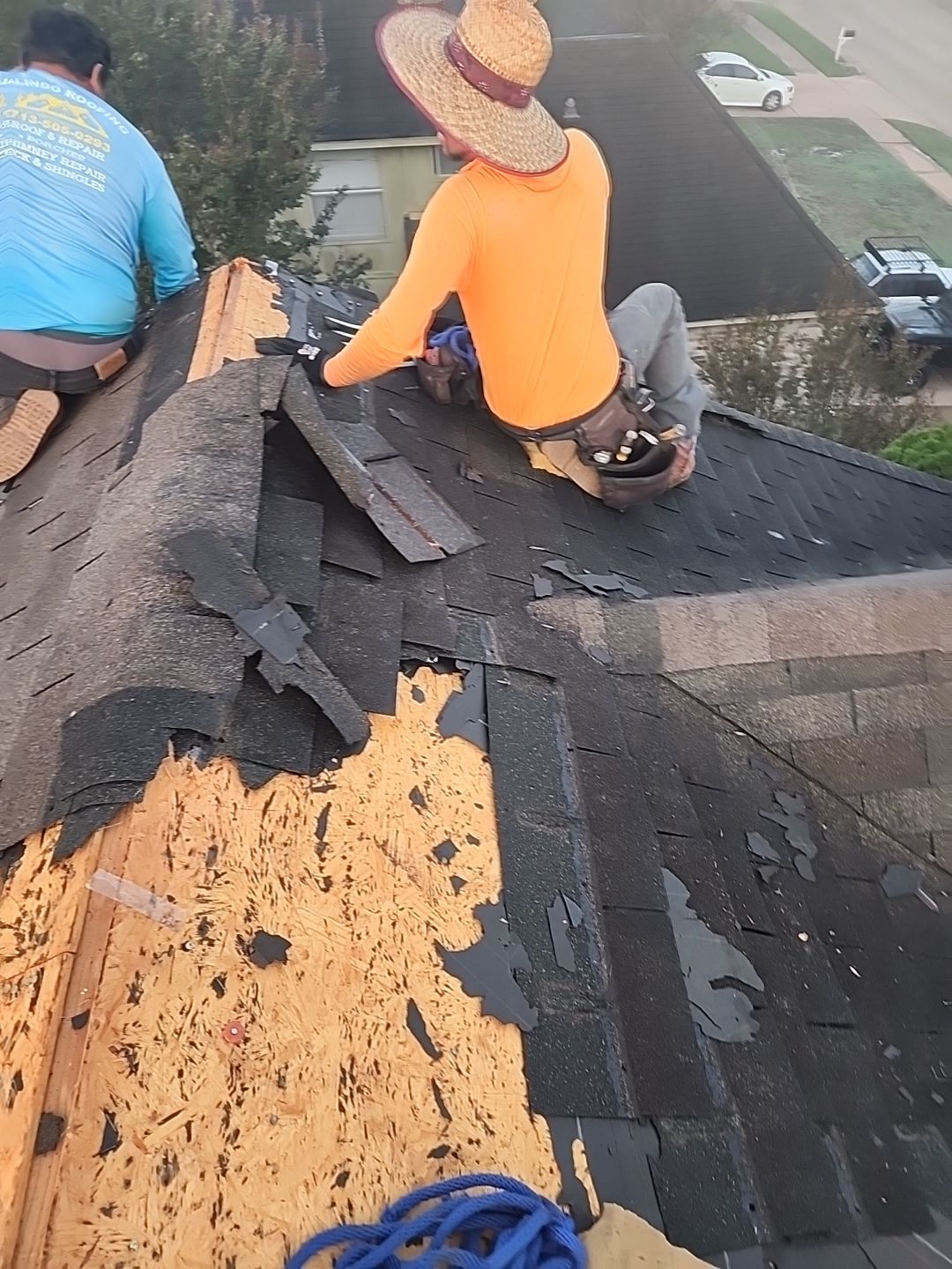 Residential Roofing Installation using Owen's Corning Duration (Lifetime) Shingles by Roof Repair Company