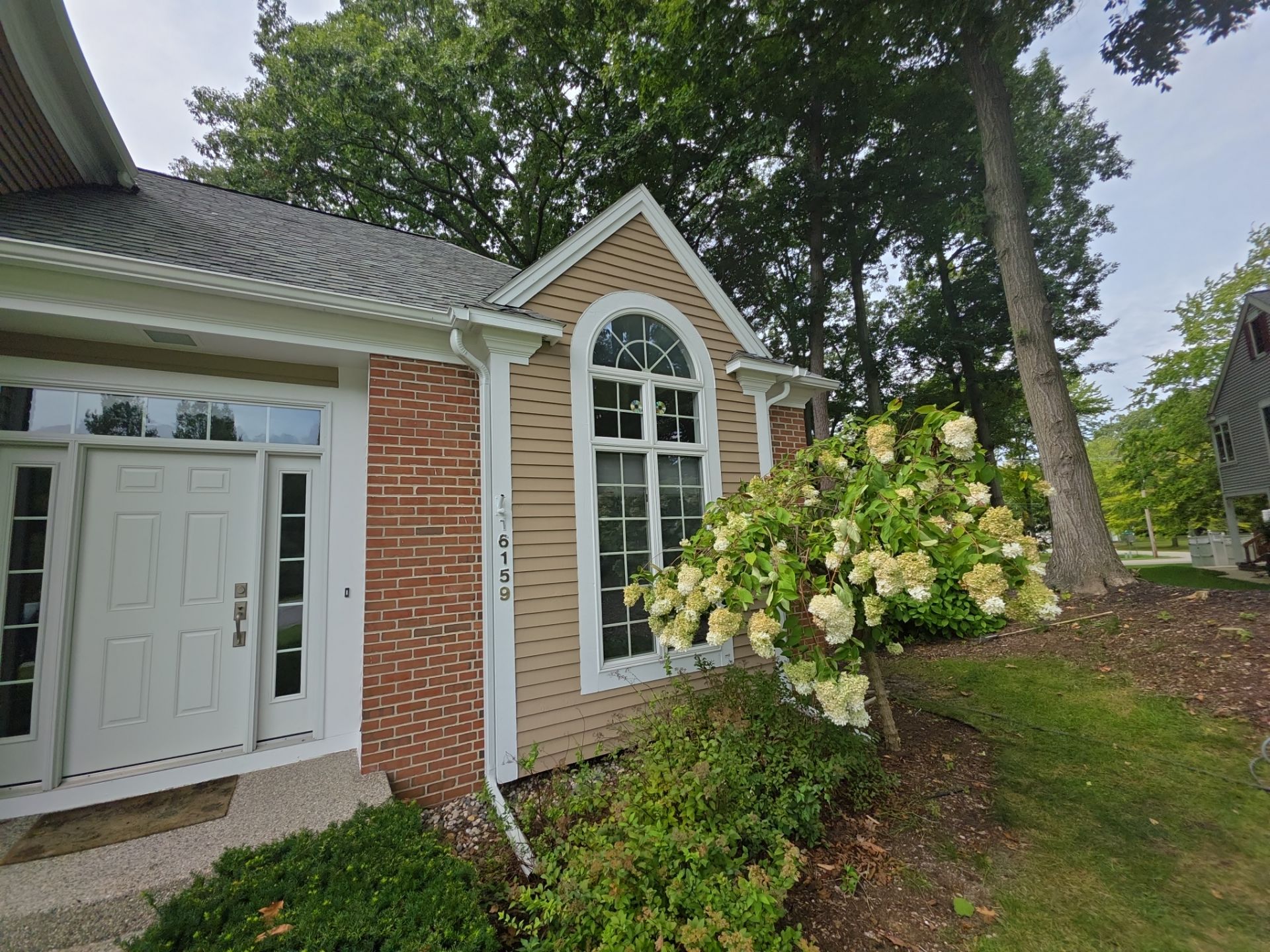 Exterior House Painting in Spring Lake, MI by Gordon Painting
