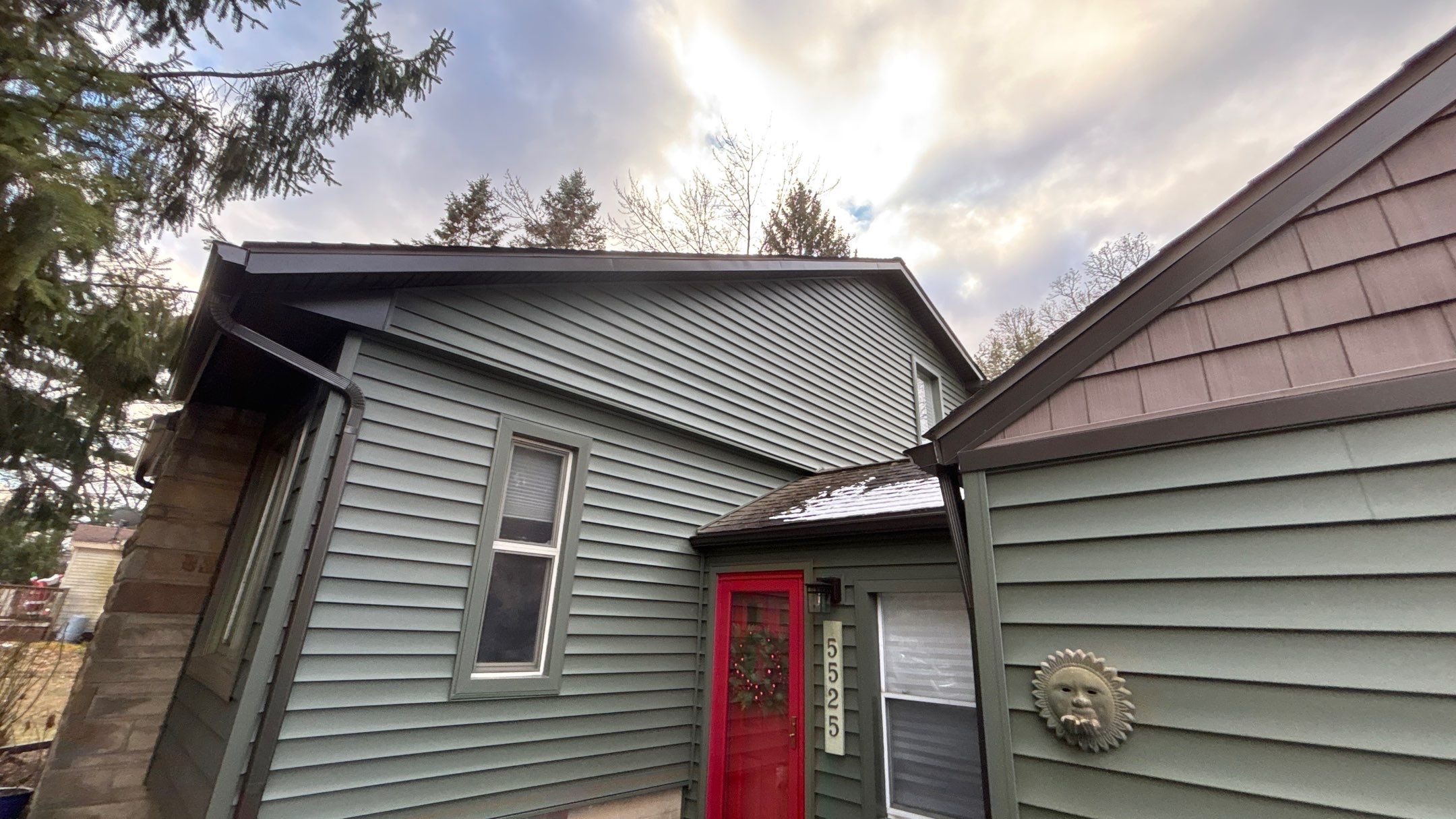 Siding Replacement using Certainteed Monogram D5 by 180 Contractors