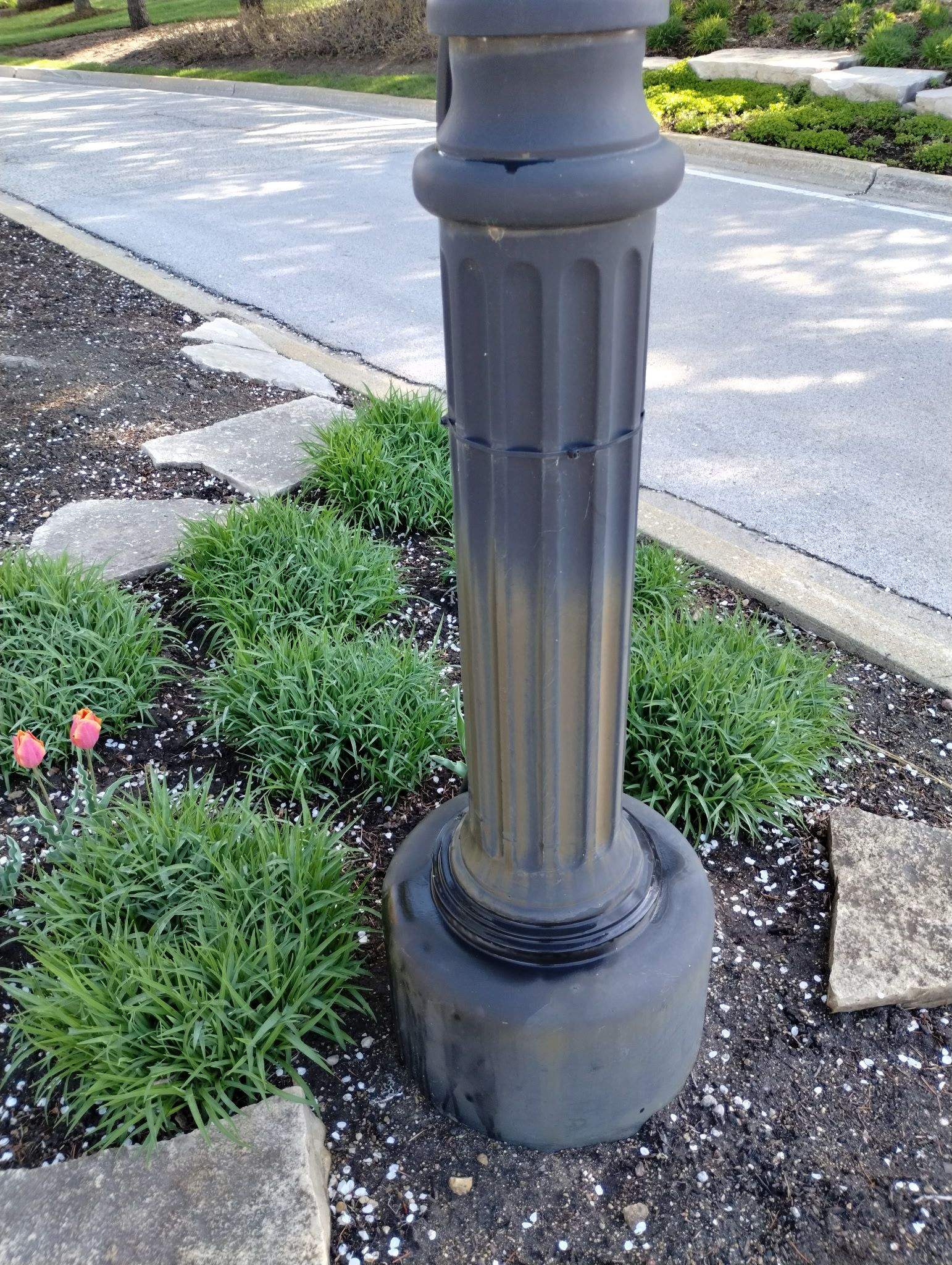 Lamp Post and Mailo Repainting by Welter Home Services