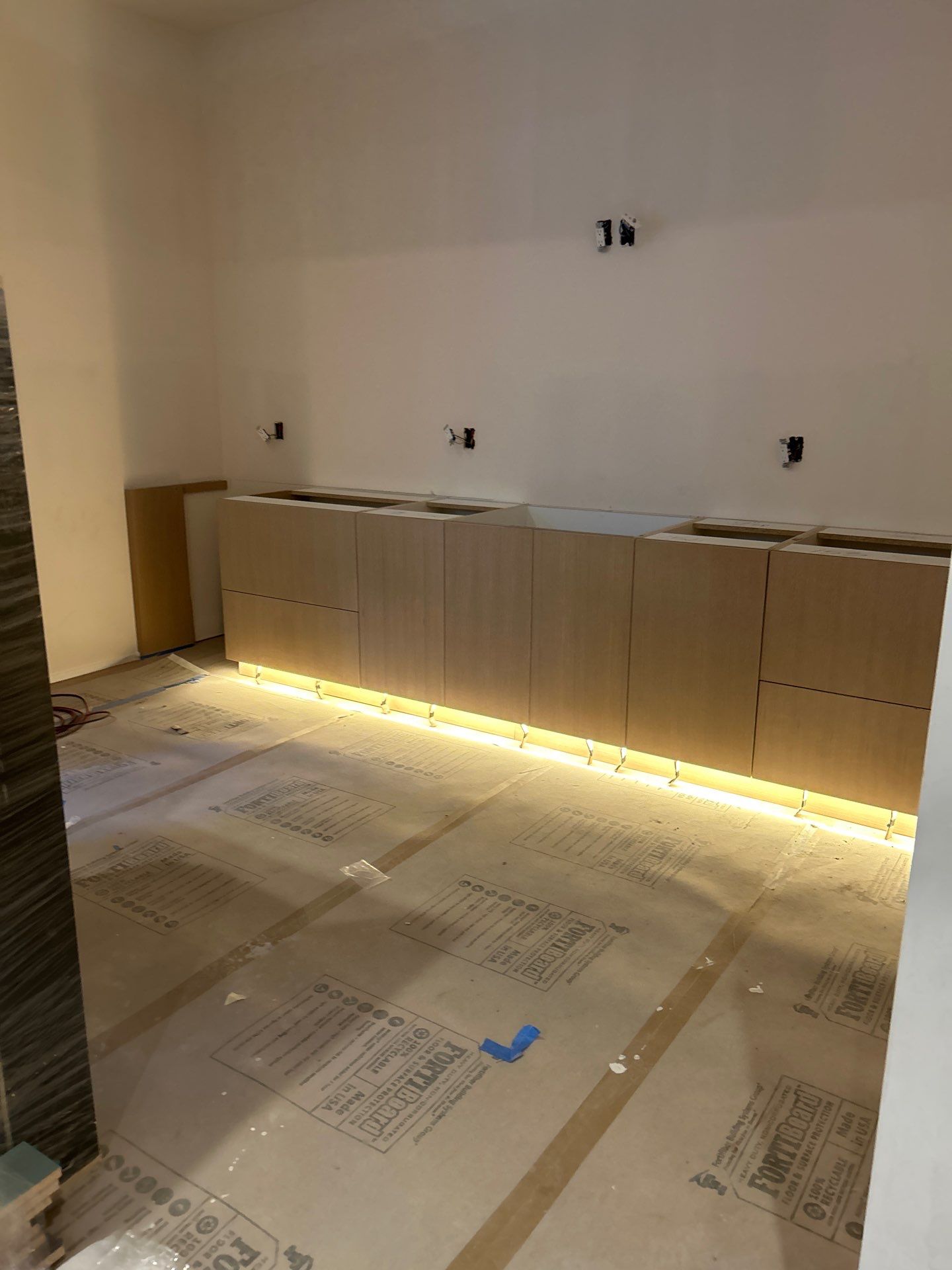 Denver Kitchen, Bath, Home Entertainment, and Closet Install by Concept 32, Inc.