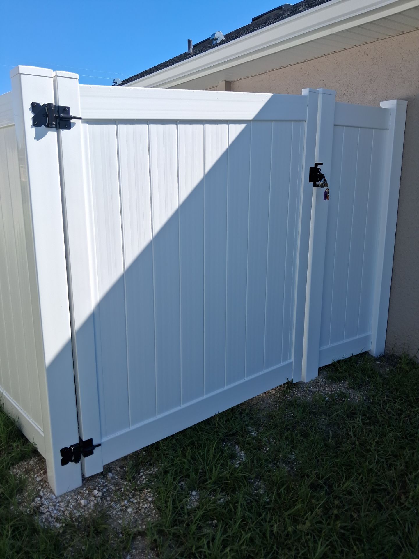 White Vinyl Privacy Fence Installation for North Port Residence by True Fence LLC