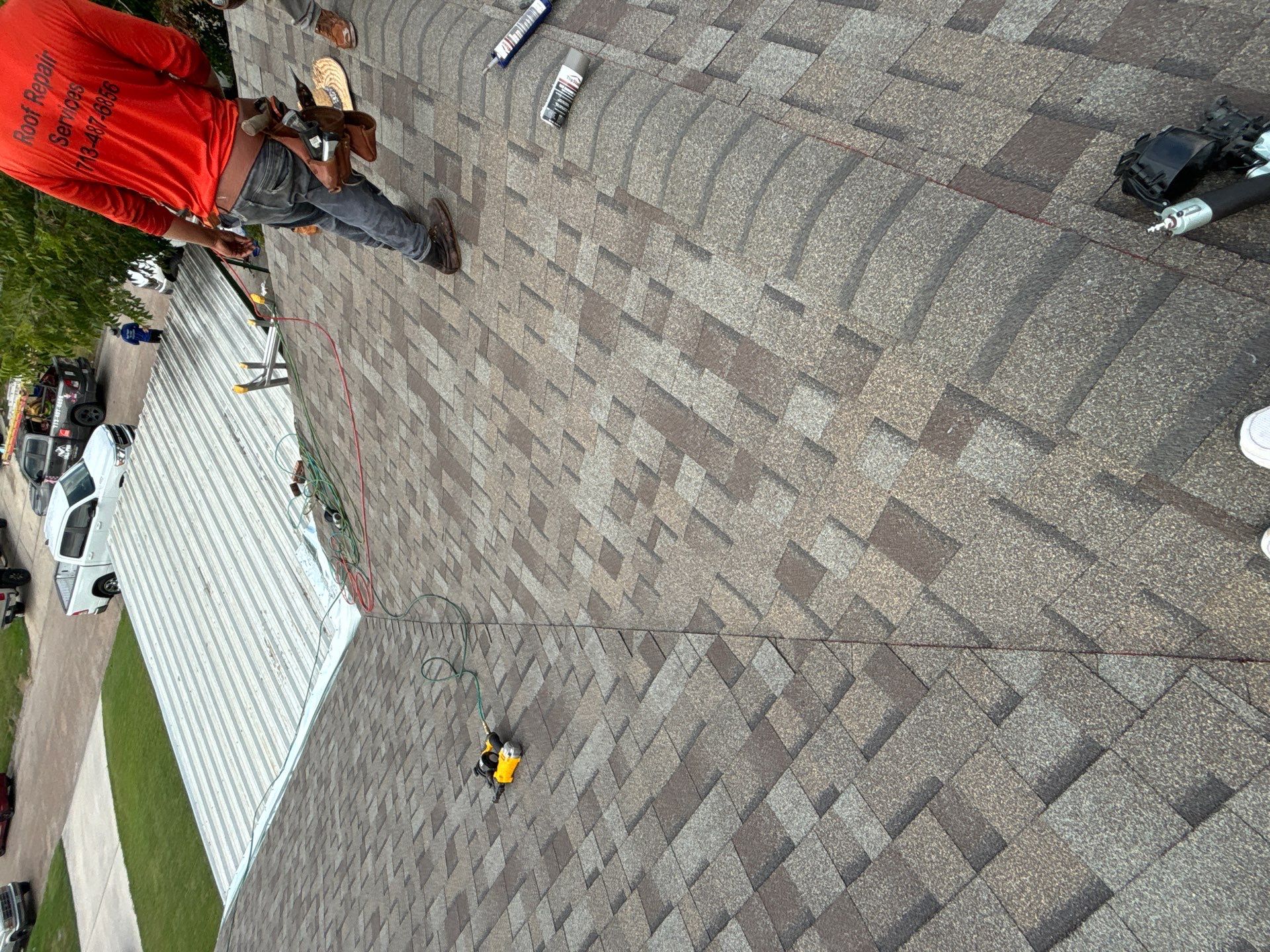 Residential Roofing Installation using Owen's Corning Duration (Lifetime) Shingles by Roof Repair Company